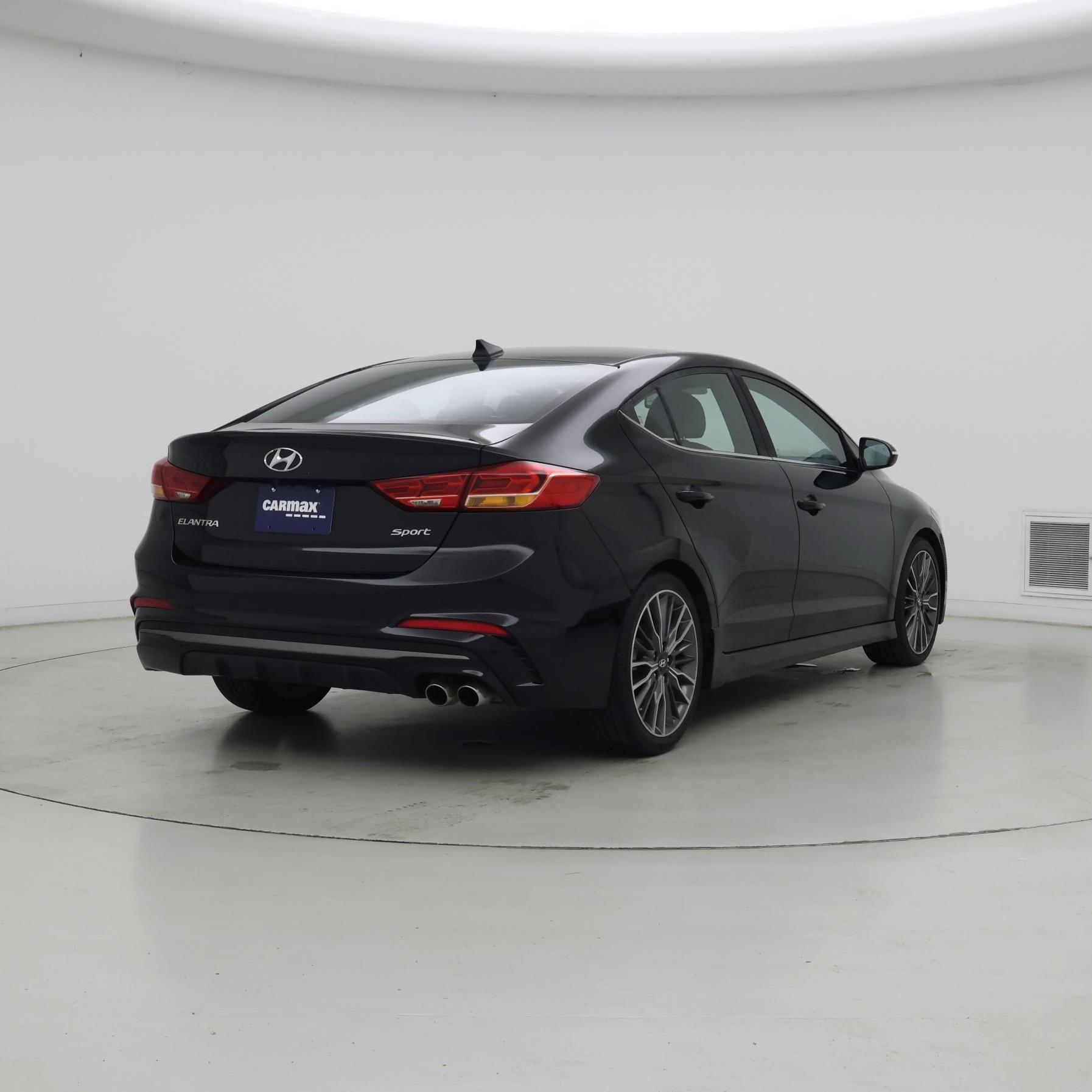 Thumbnail: 2018 Hyundai Elantra - 8