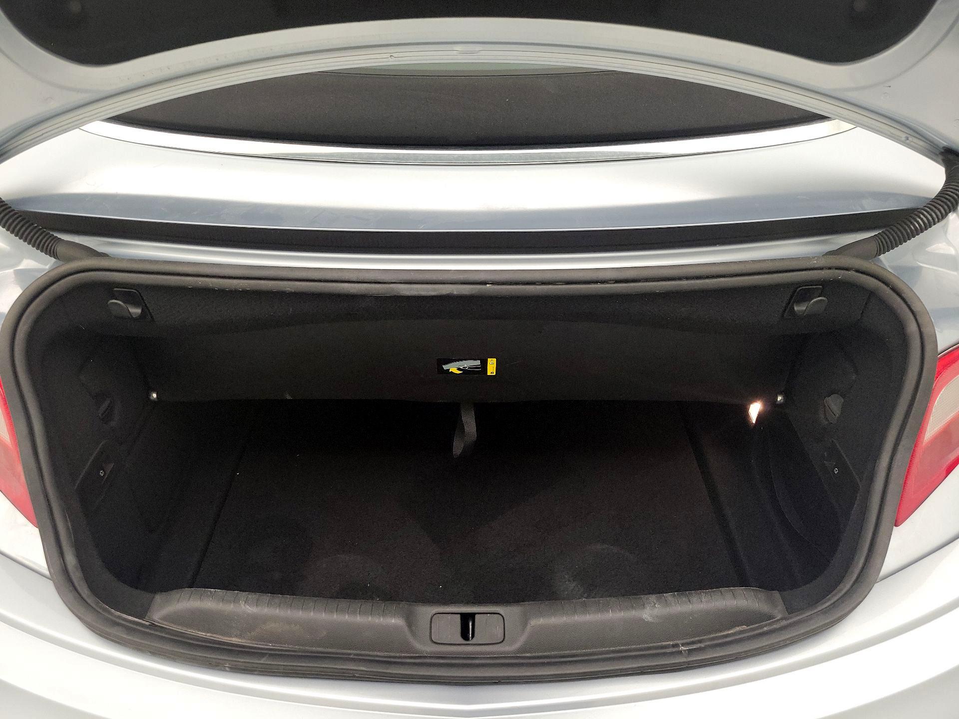 Thumbnail: 2018 Buick Cascada - 19