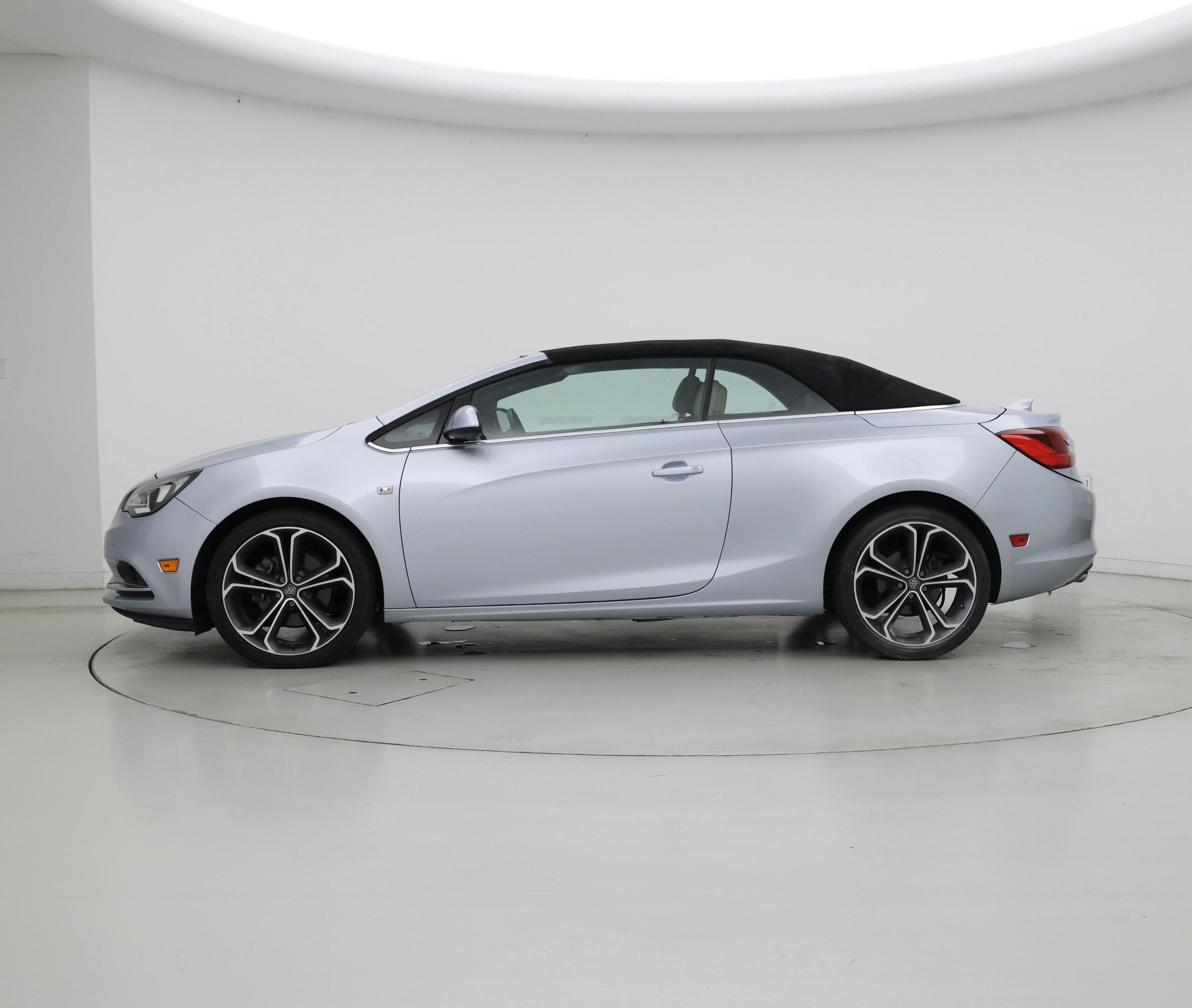 Thumbnail: 2018 Buick Cascada - 3