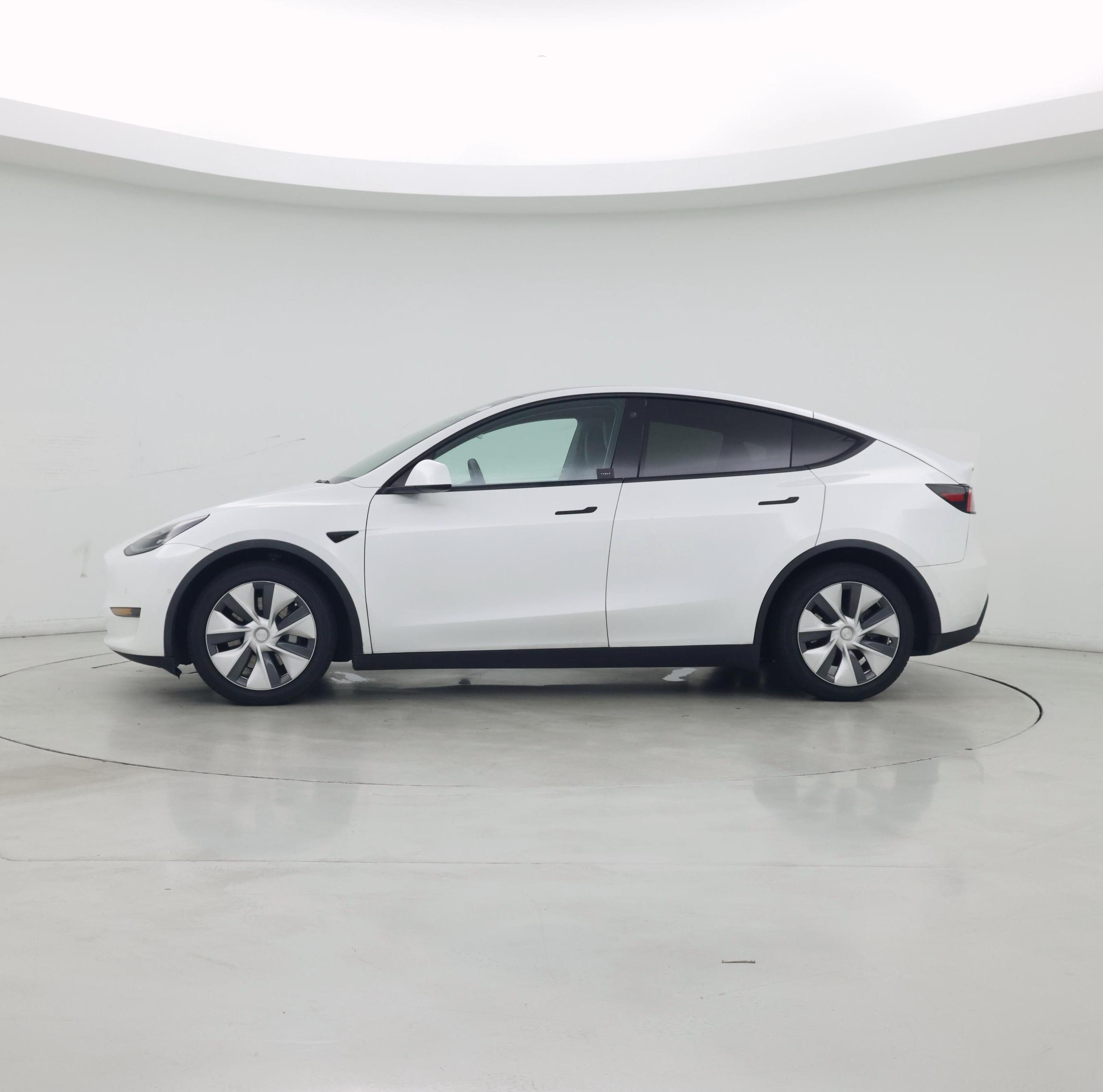 Thumbnail: 2021 Tesla Model Y - 3