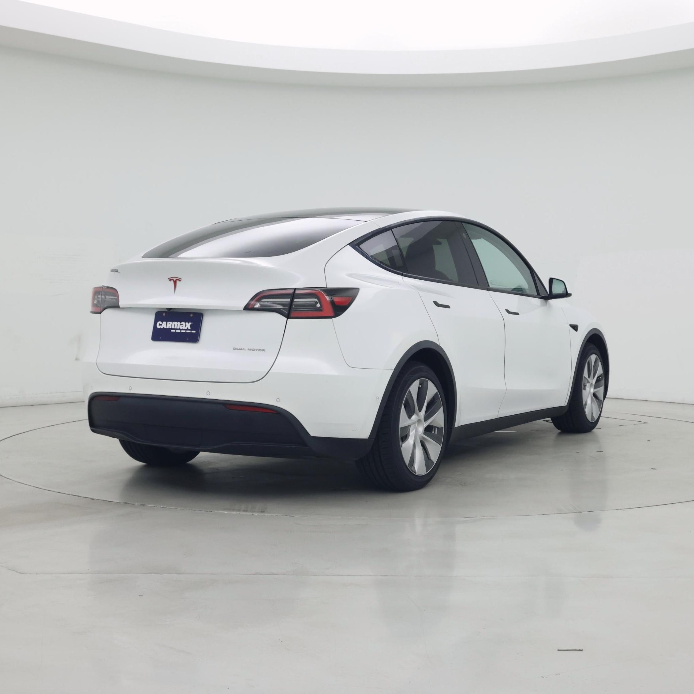Thumbnail: 2021 Tesla Model Y - 8