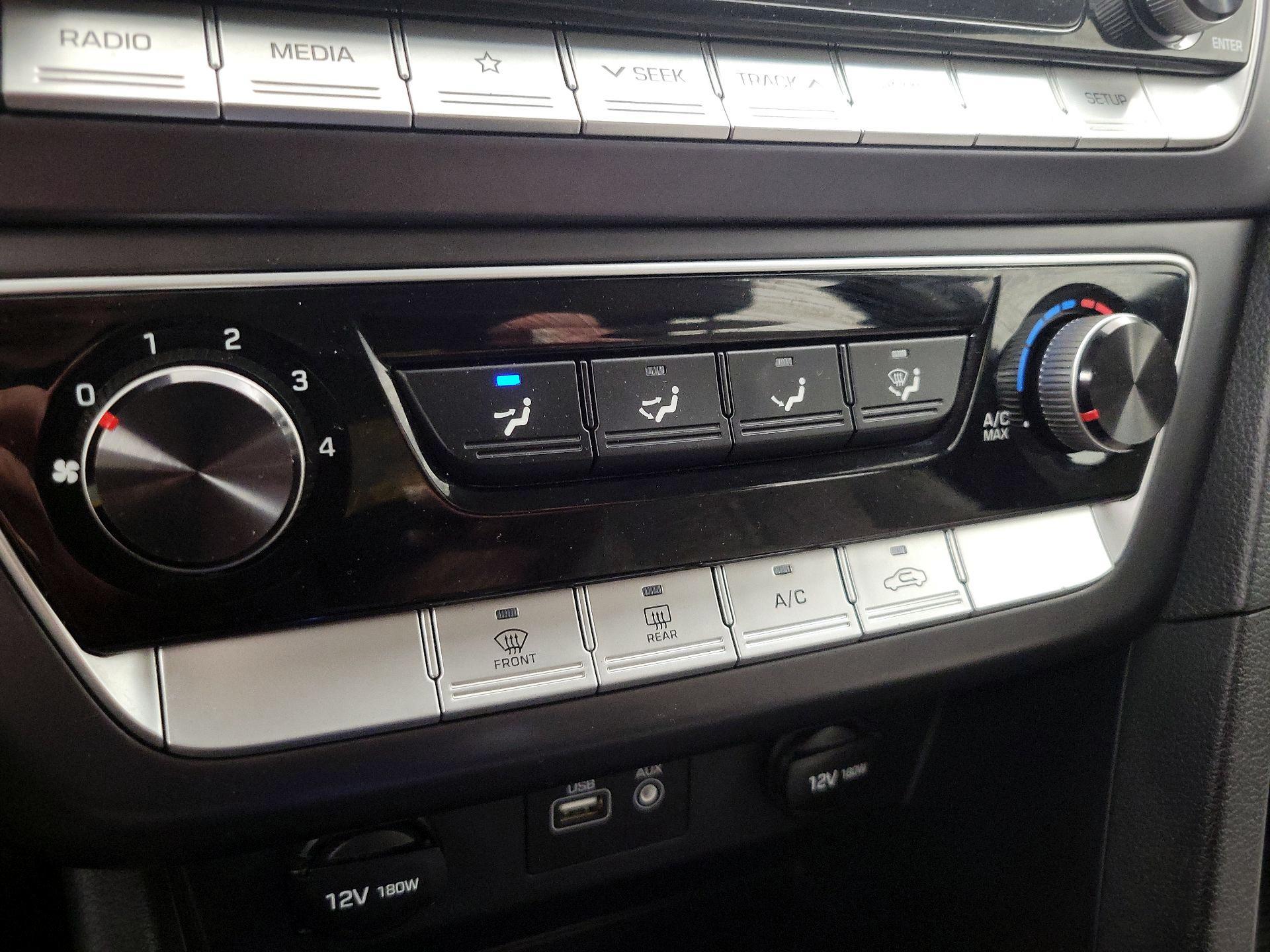 Thumbnail: 2019 Hyundai Sonata - 16