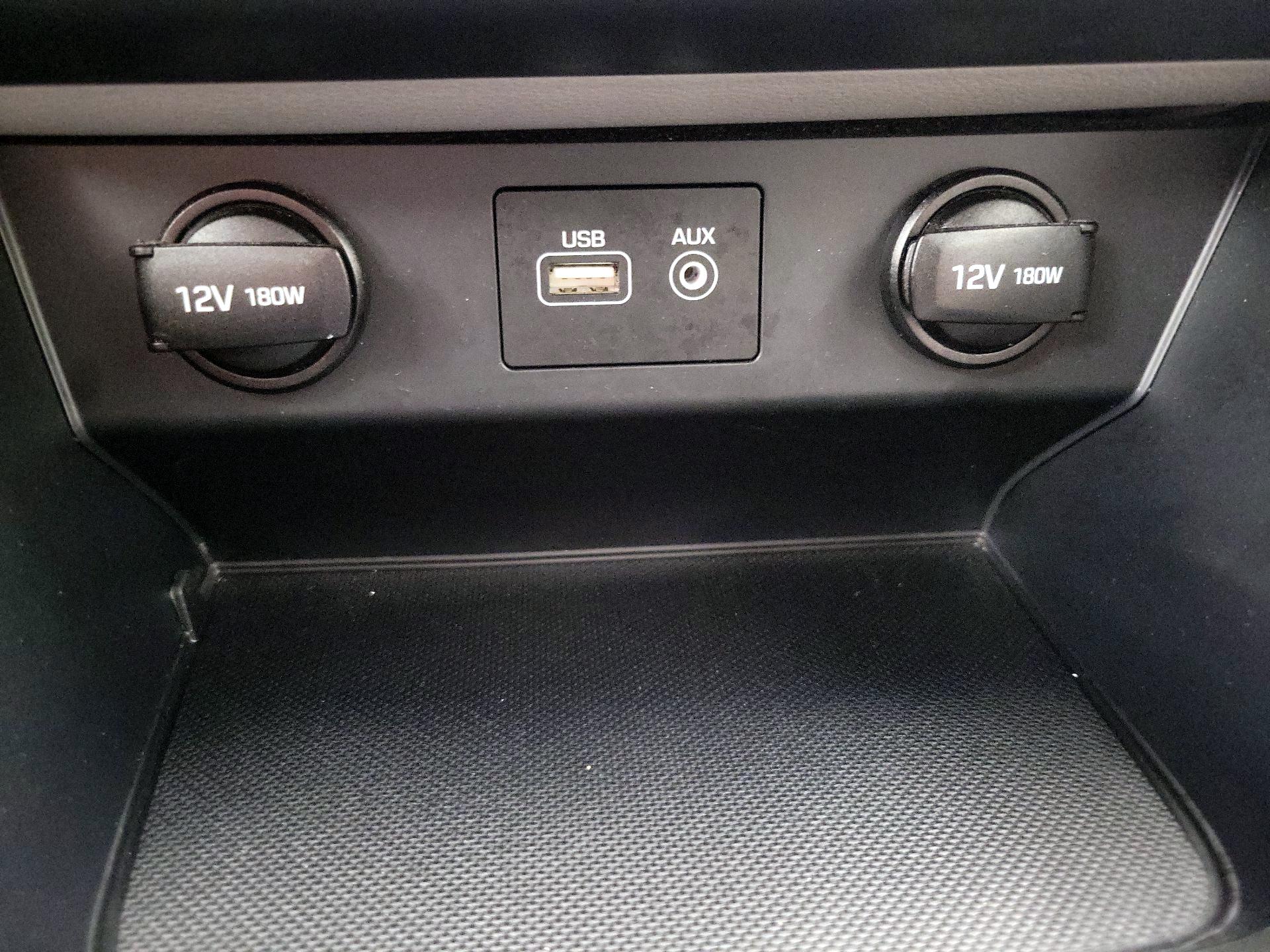 Thumbnail: 2019 Hyundai Sonata - 18