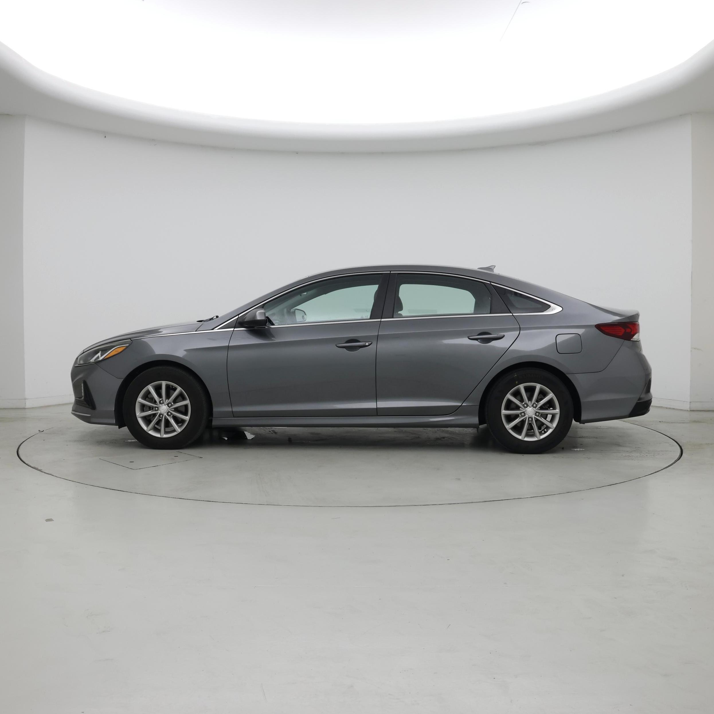 Thumbnail: 2019 Hyundai Sonata - 3