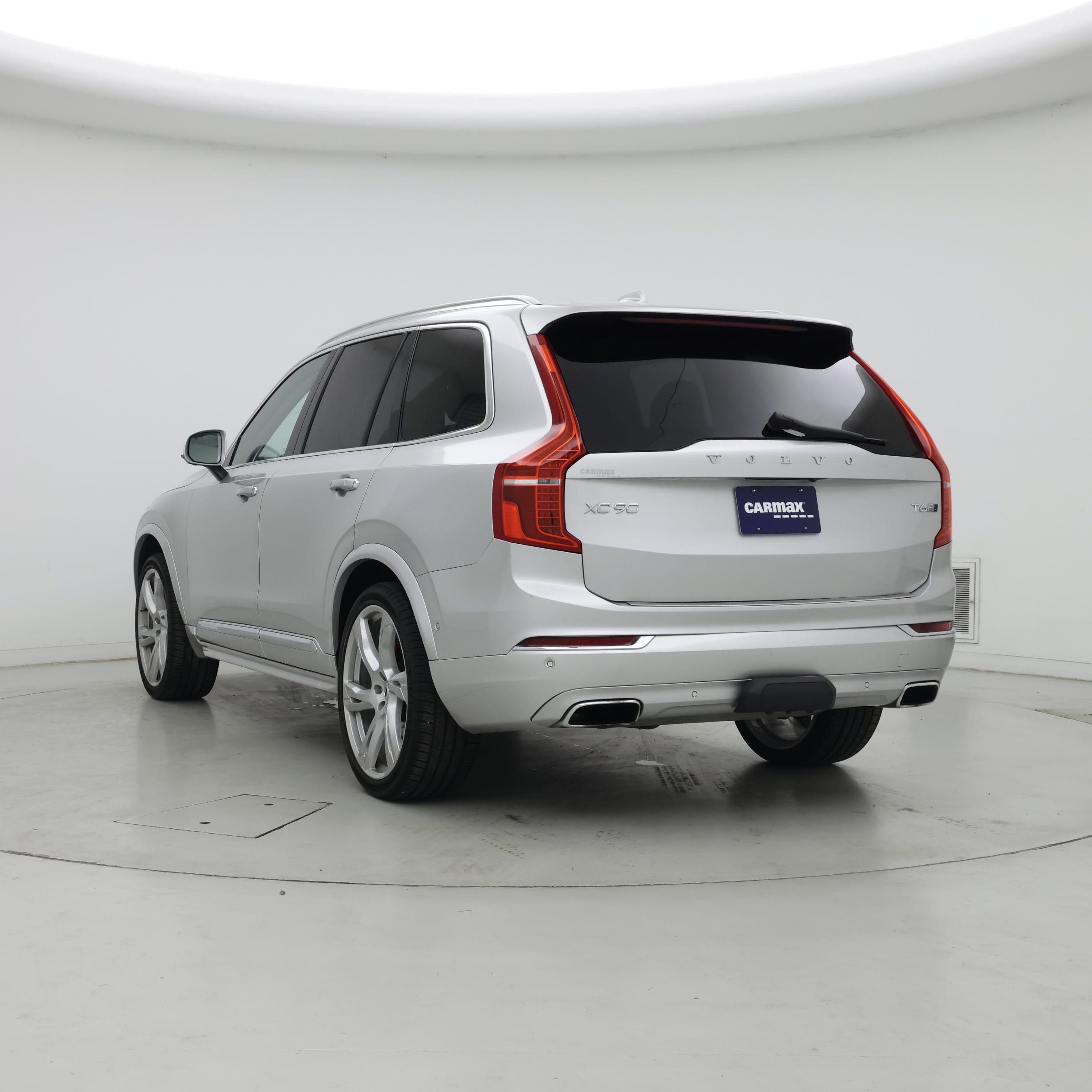 Thumbnail: 2018 Volvo XC90 - 2