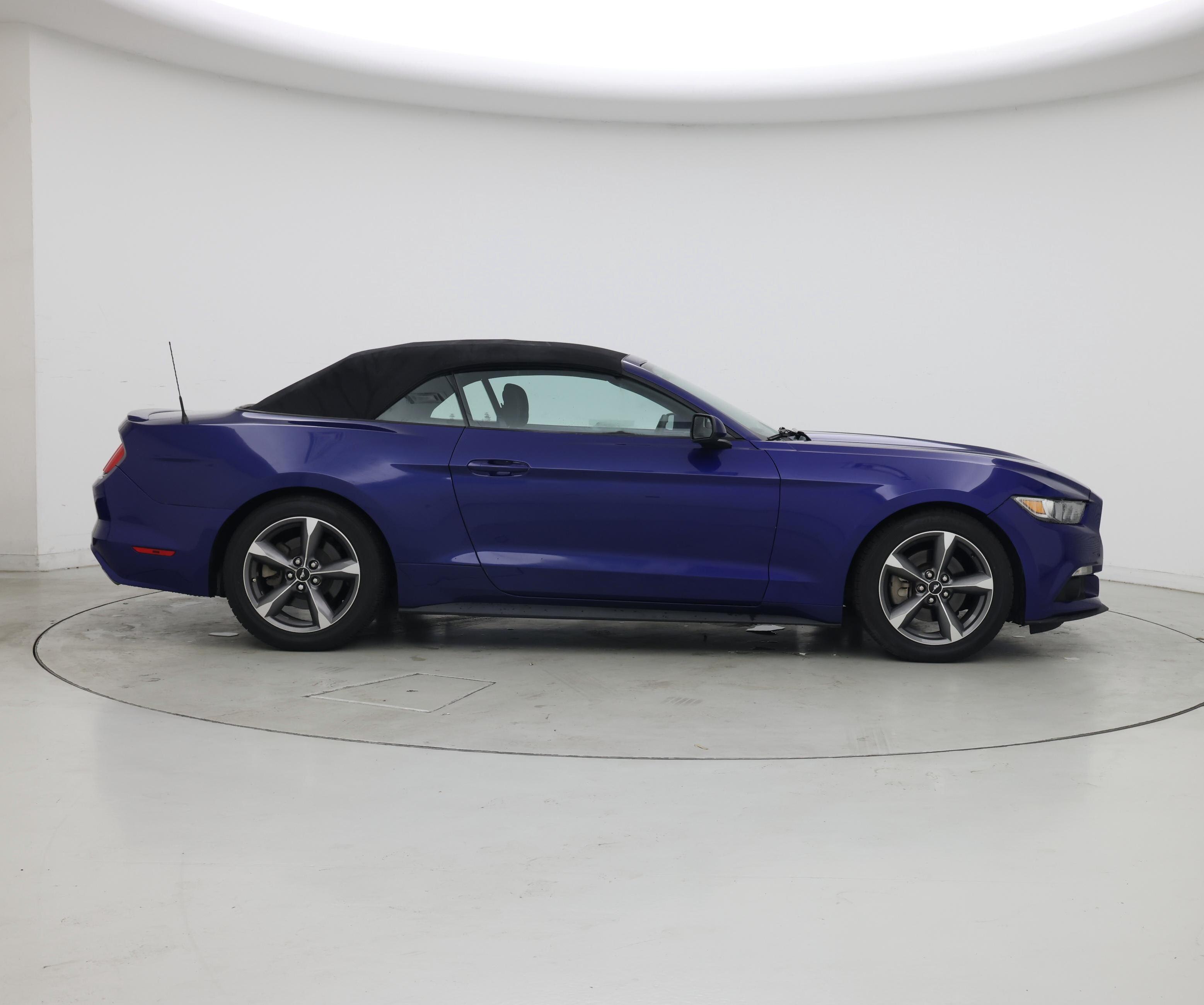 Thumbnail: 2016 Ford Mustang - 7