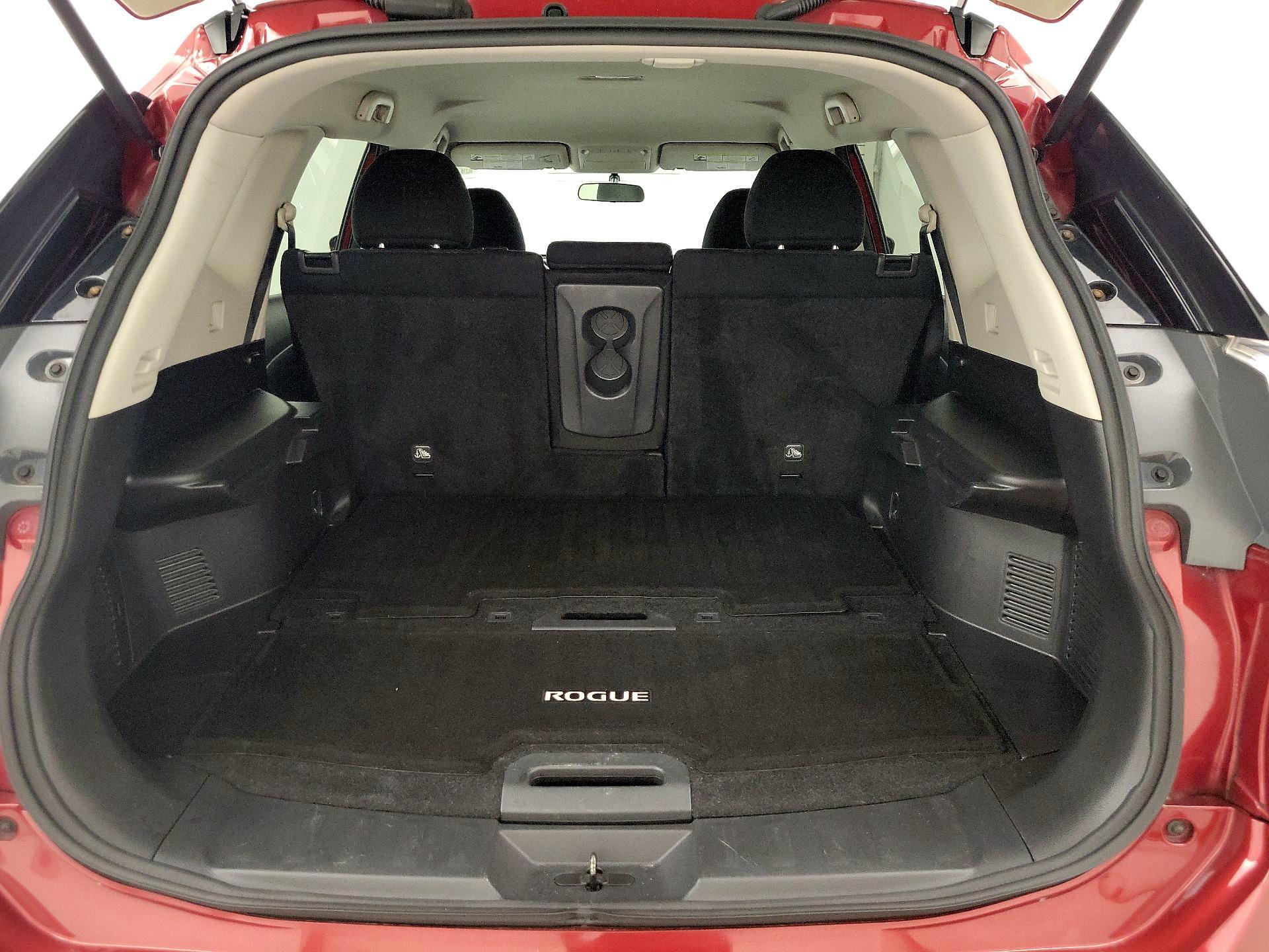 Thumbnail: 2015 Nissan Rogue - 20