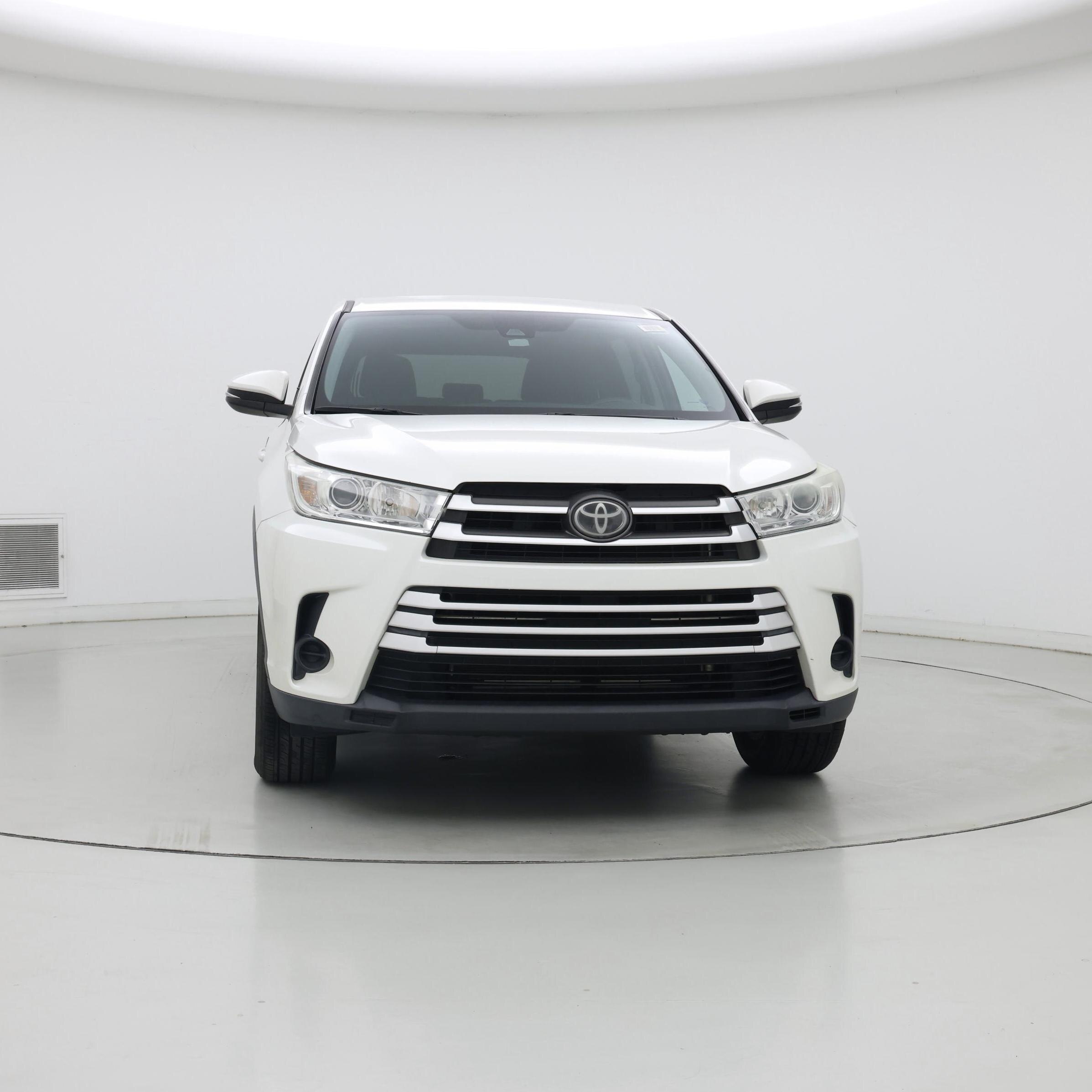 Thumbnail: 2019 Toyota Highlander - 5