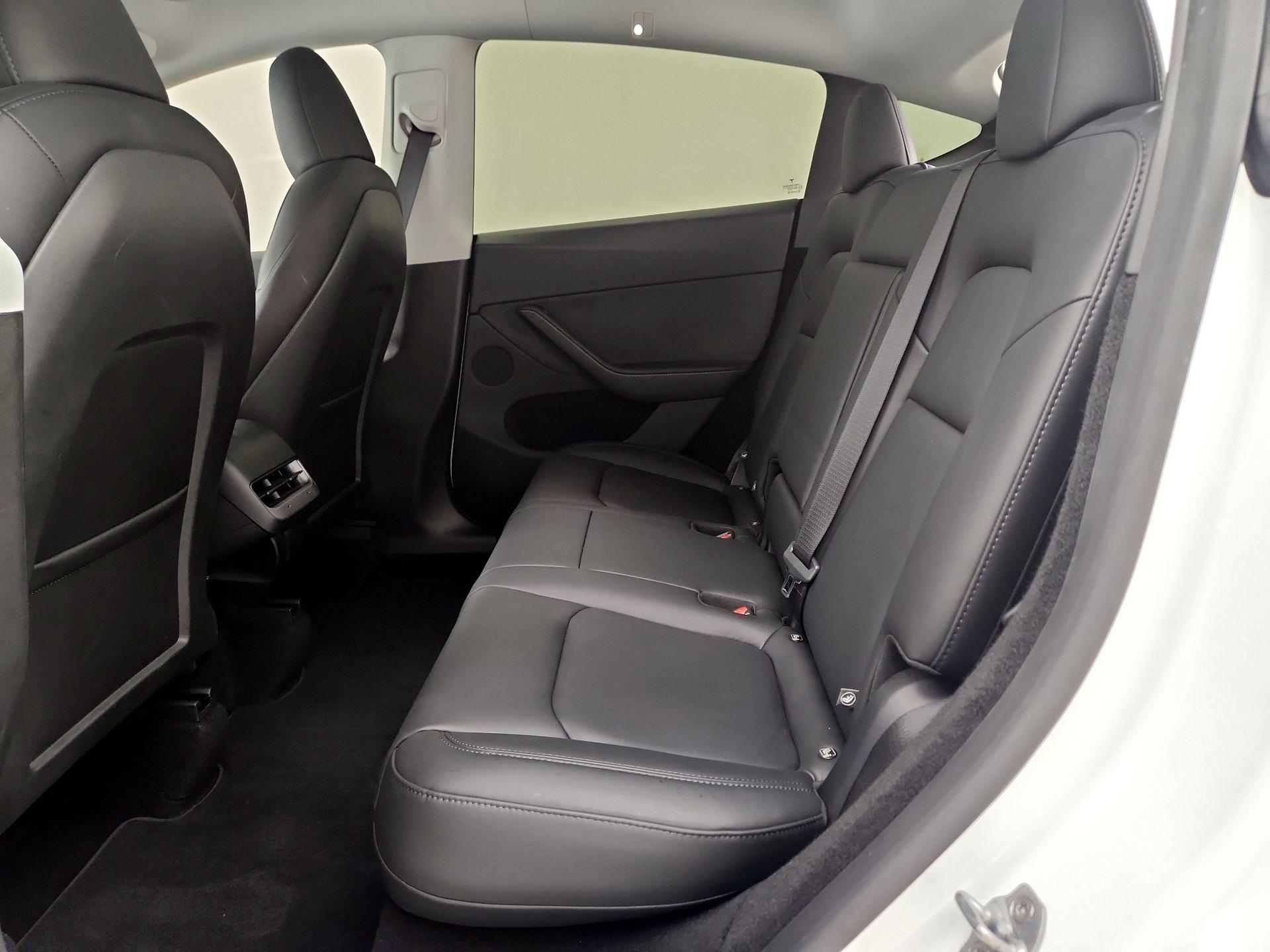 Thumbnail: 2025 Tesla Model Y - 19