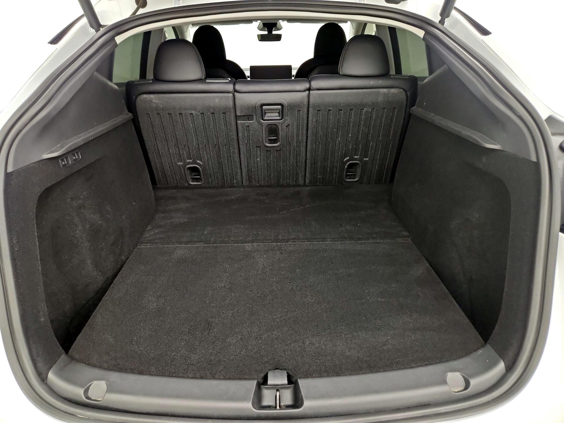 Thumbnail: 2025 Tesla Model Y - 20