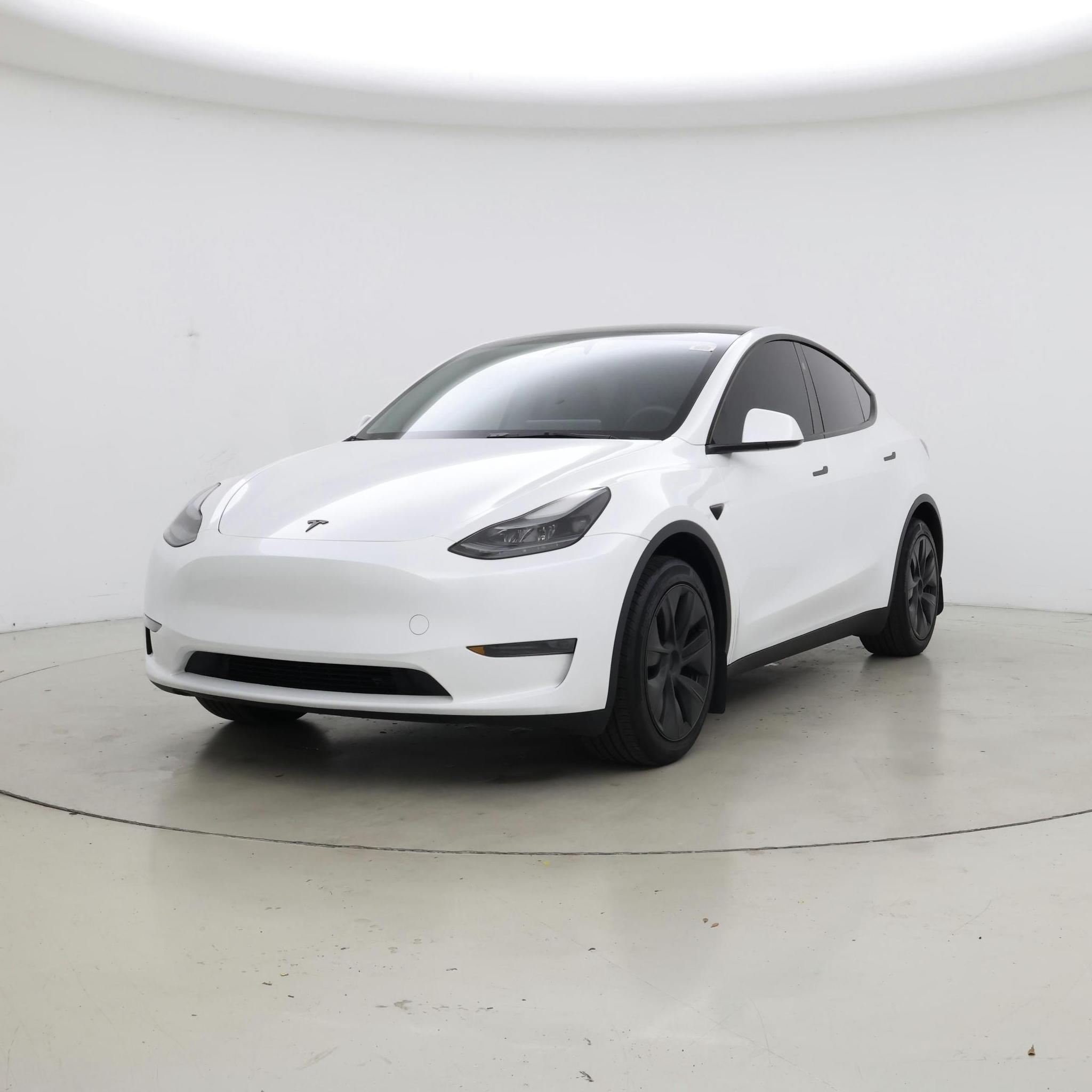 Thumbnail: 2025 Tesla Model Y - 4