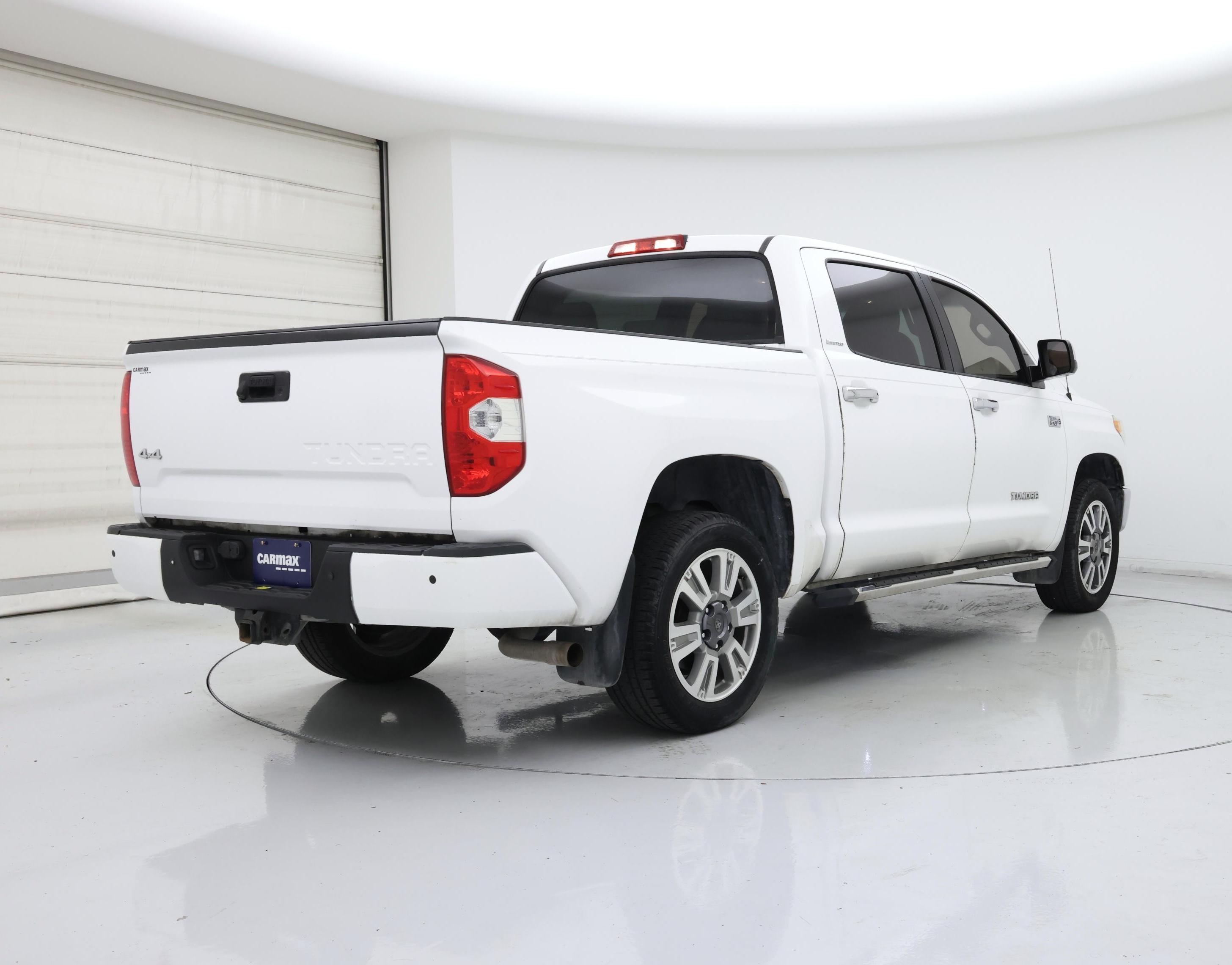 Thumbnail: 2017 Toyota Tundra - 8