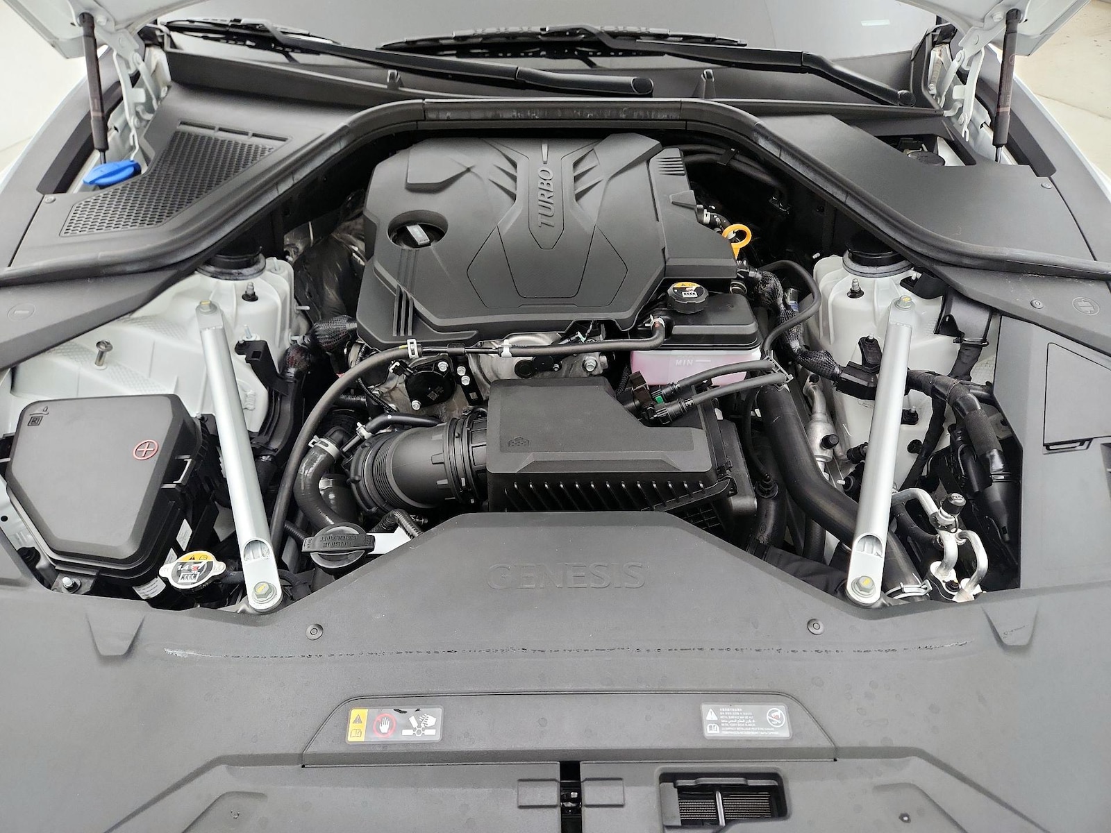 2024 GENESIS G80 Base - Photo 24