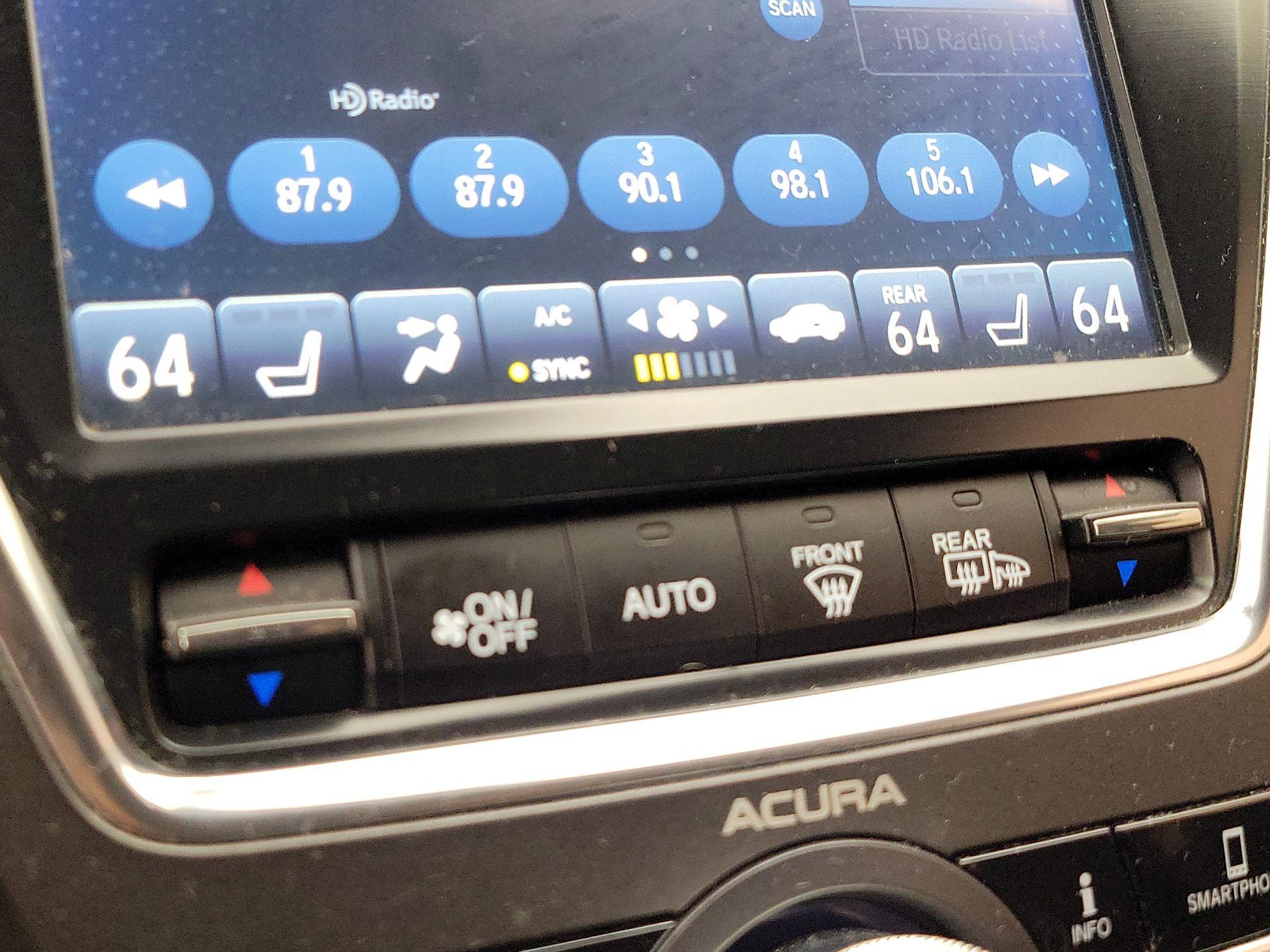 Thumbnail: 2019 Acura MDX - 17