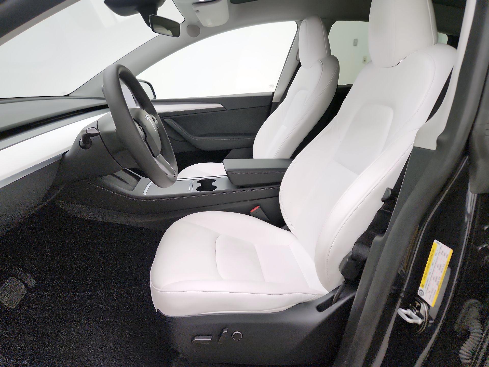 Thumbnail: 2024 Tesla Model Y - 11