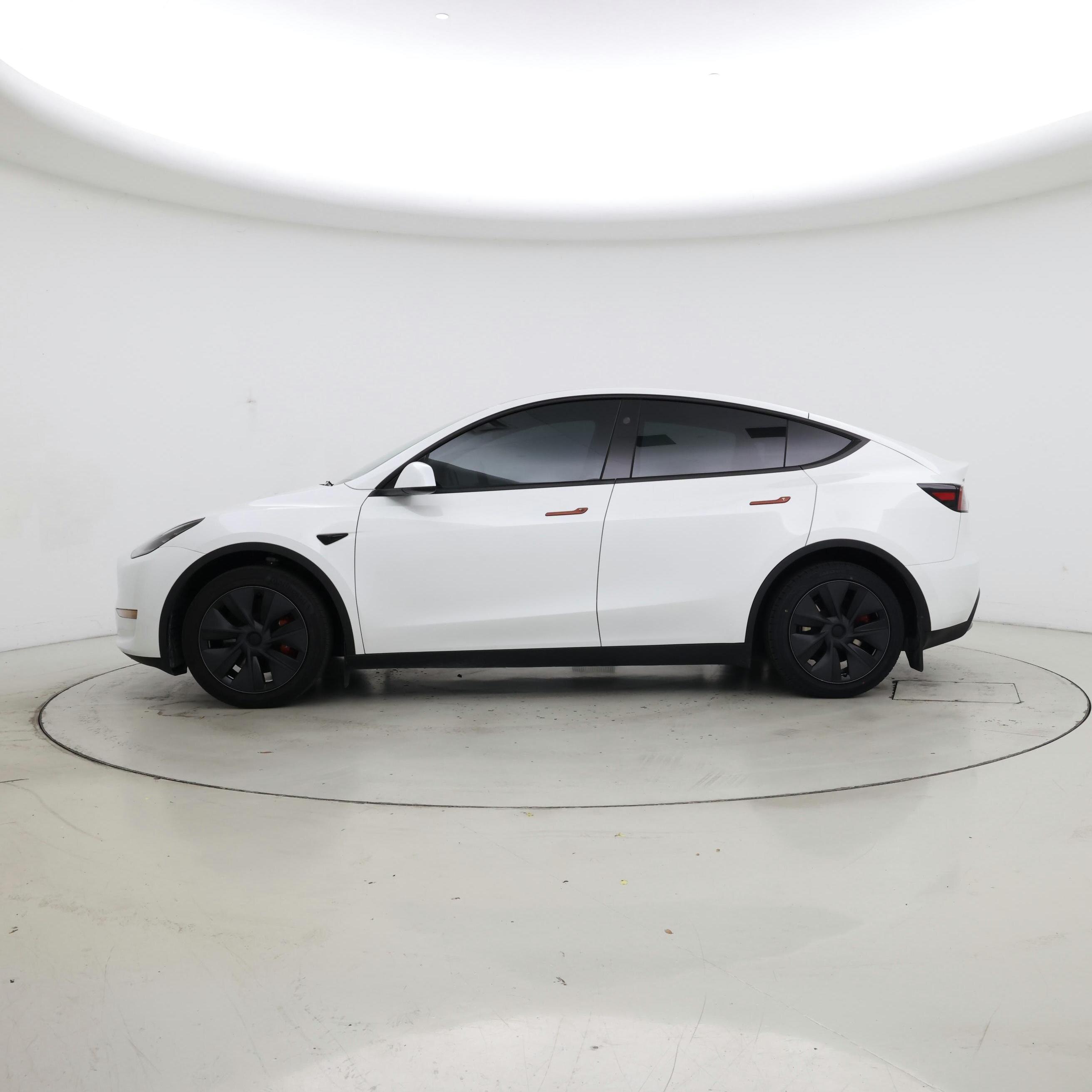 Thumbnail: 2024 Tesla Model Y - 3