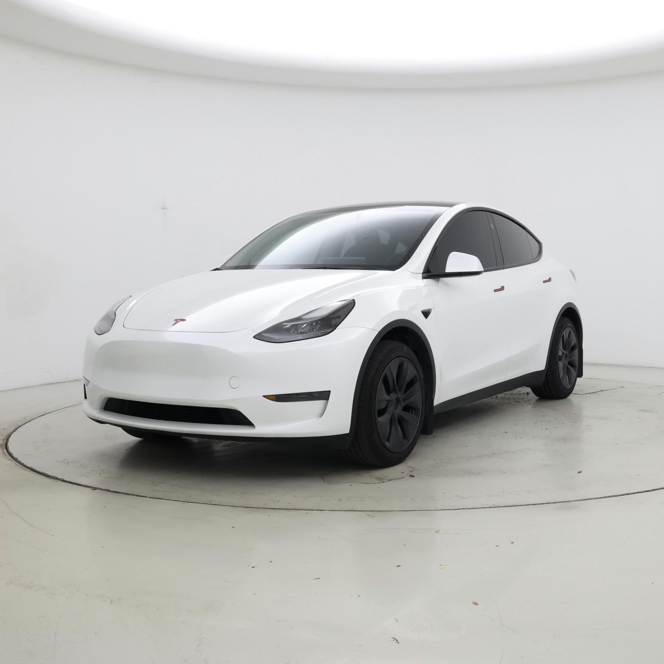 Thumbnail: 2024 Tesla Model Y - 4