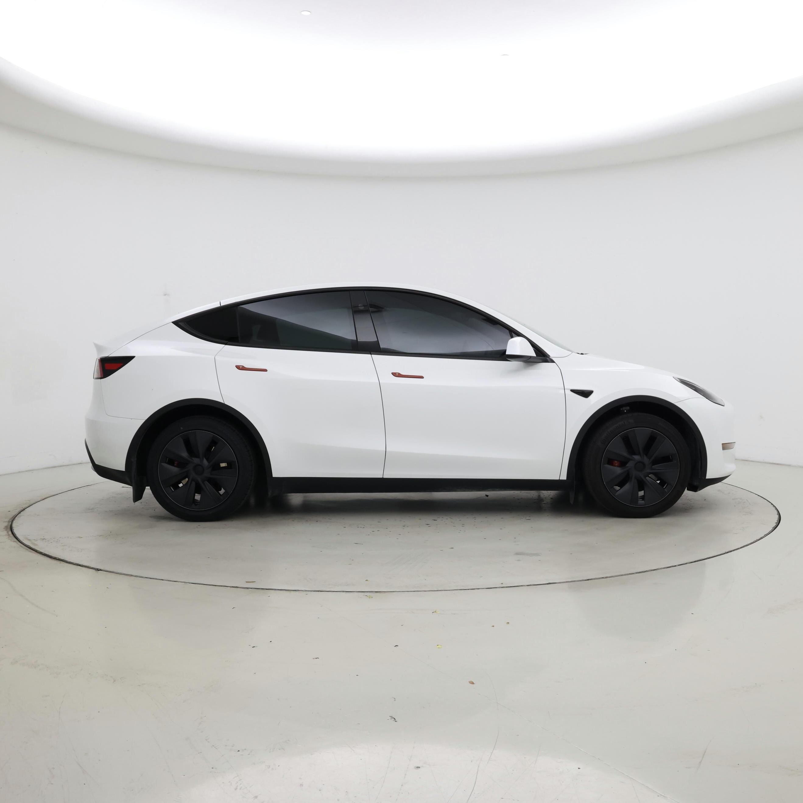 Thumbnail: 2024 Tesla Model Y - 7