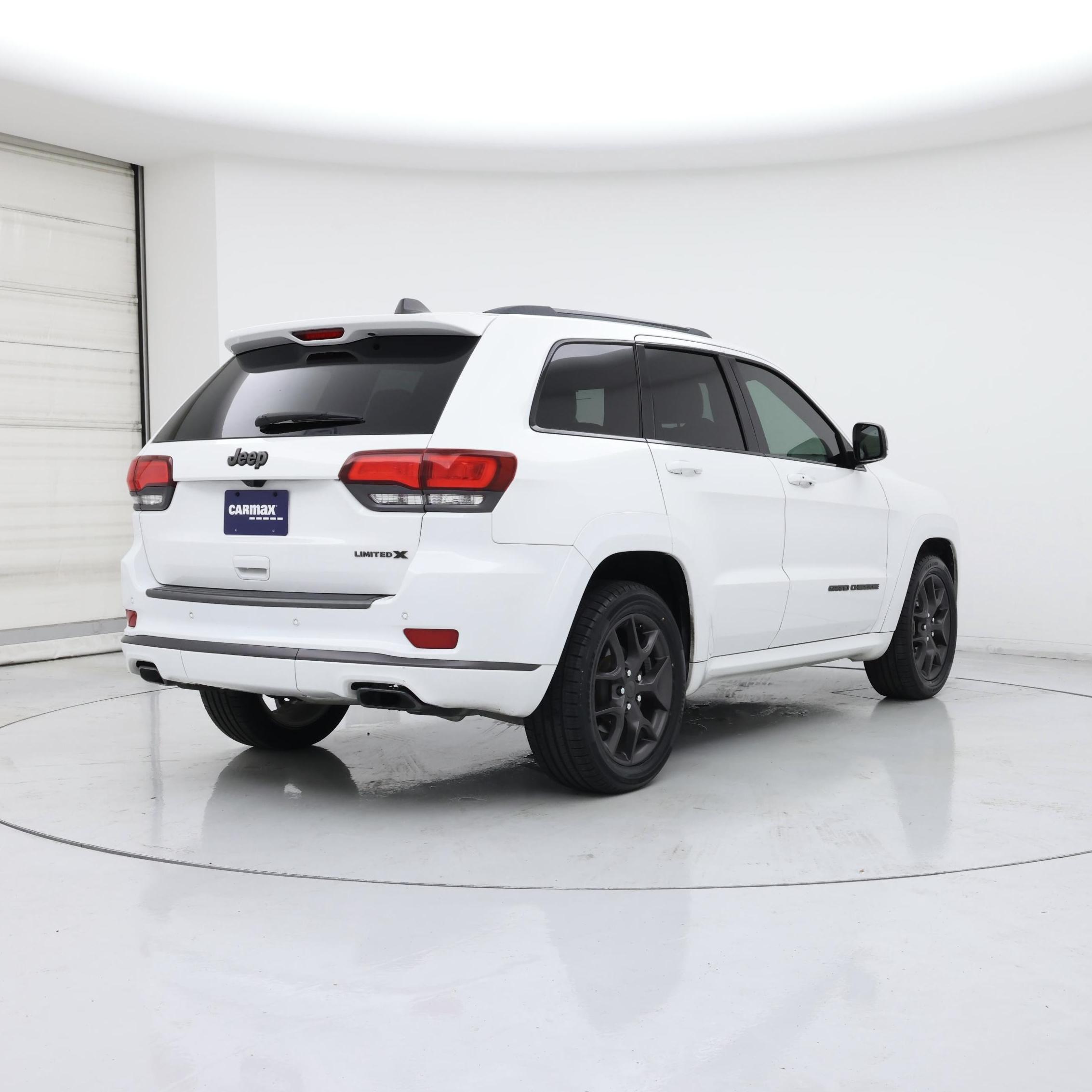 Thumbnail: 2020 Jeep Grand Cherokee - 8