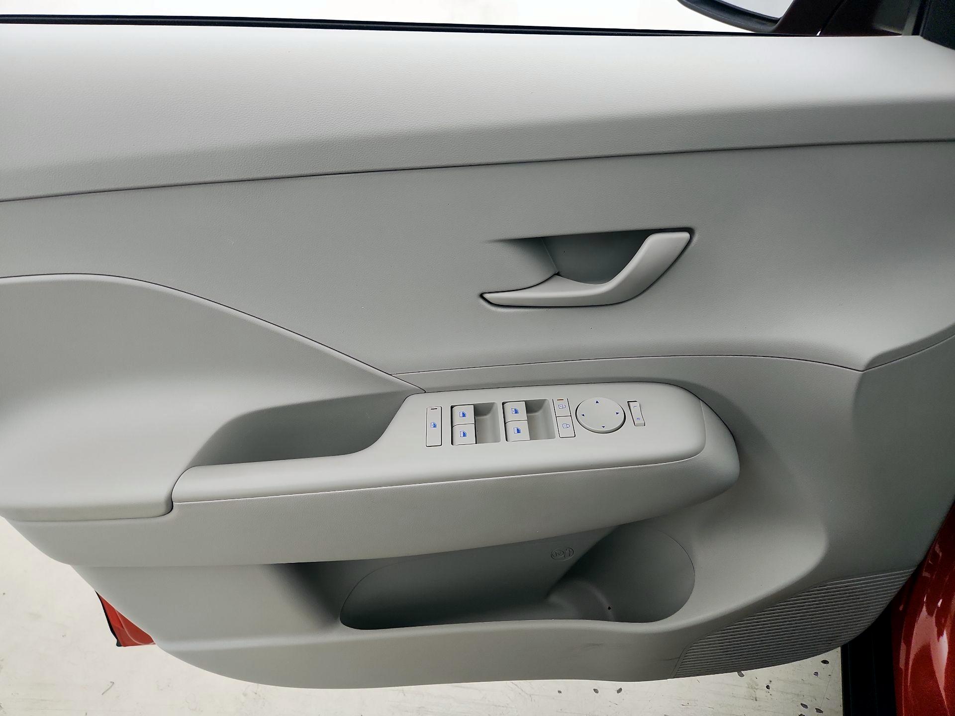 Thumbnail: 2025 Hyundai Kona - 12