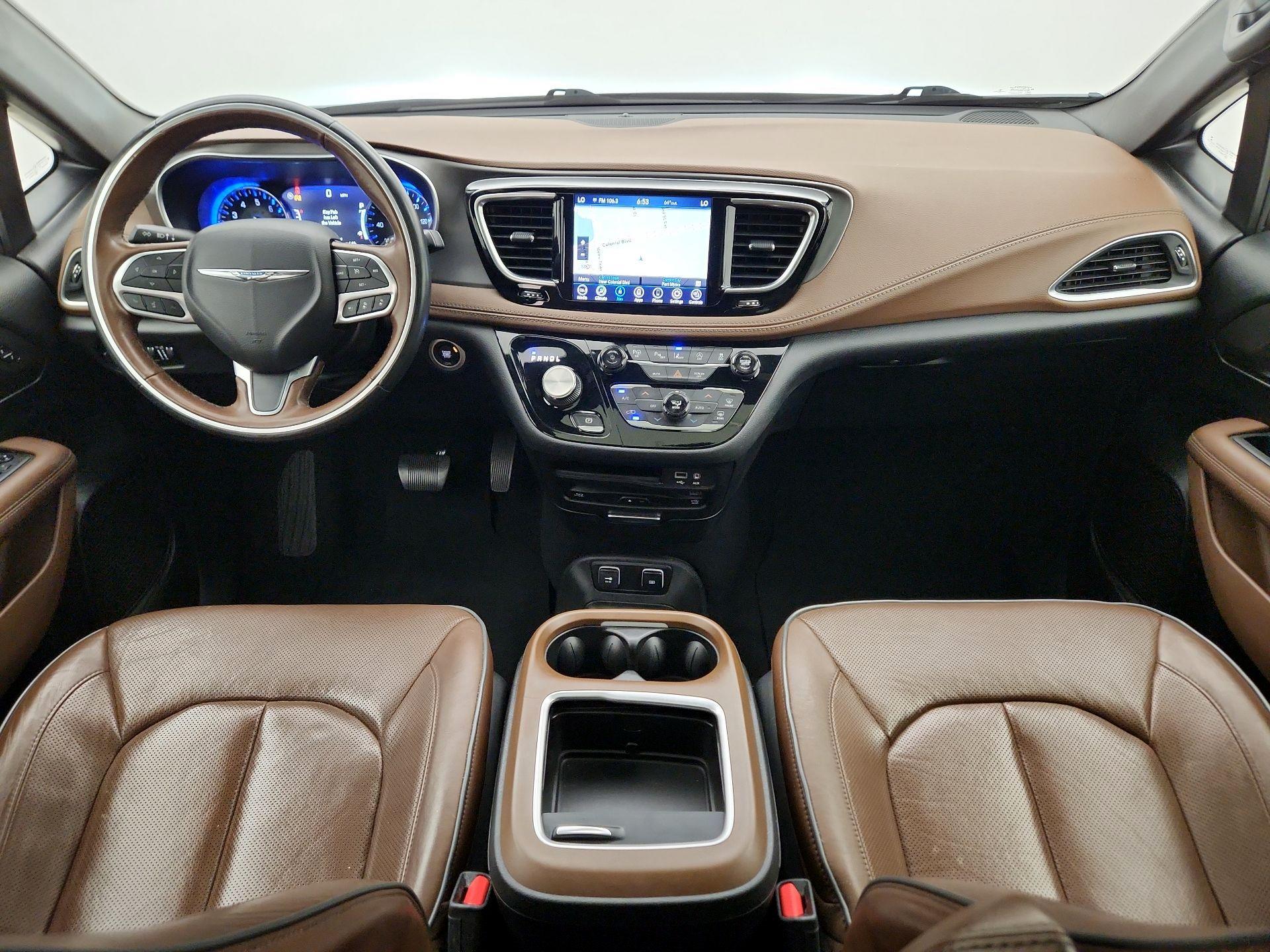 Thumbnail: 2020 Chrysler Pacifica - 9