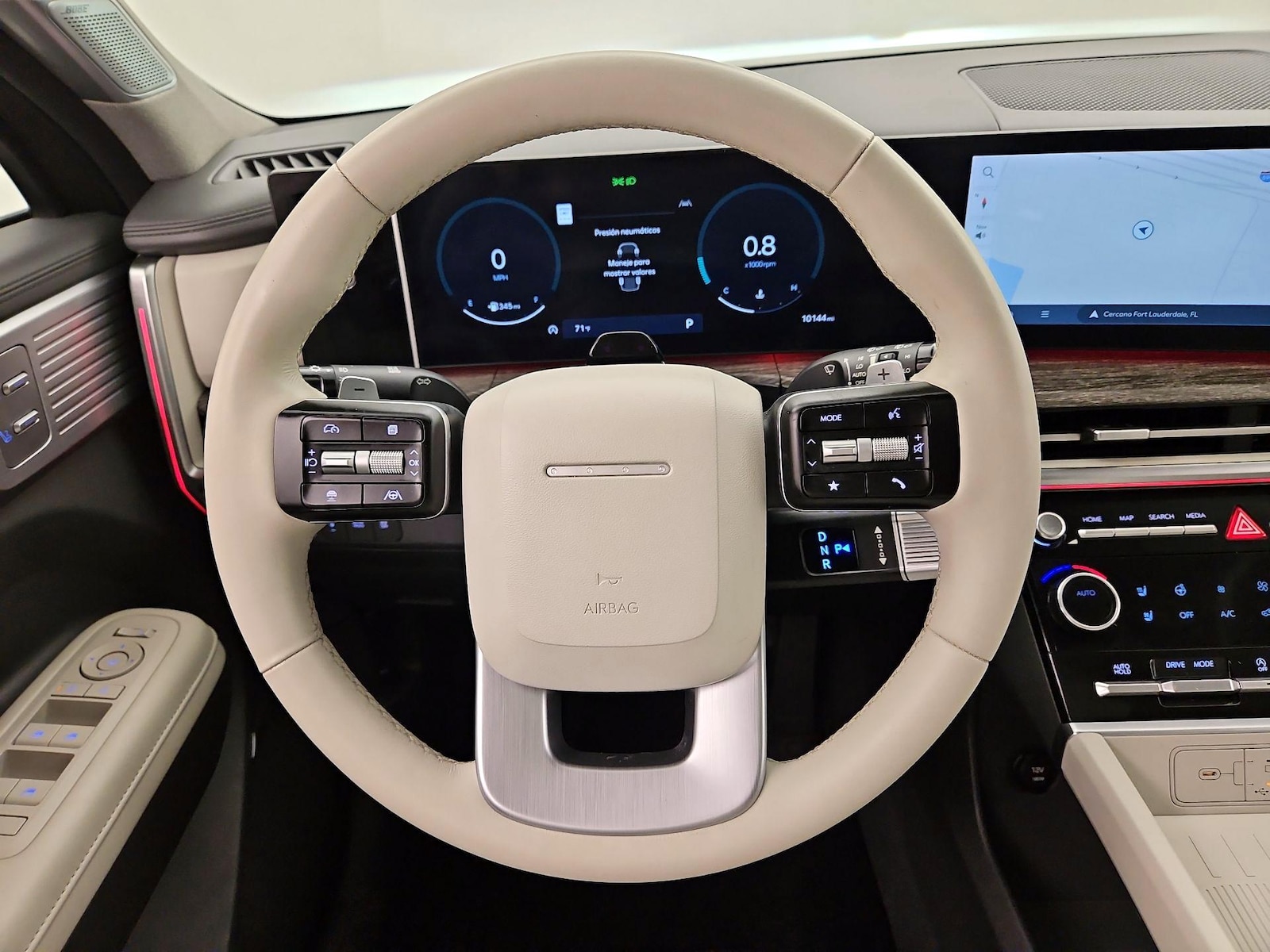 2024 Hyundai Santa Fe Limited - Photo 11