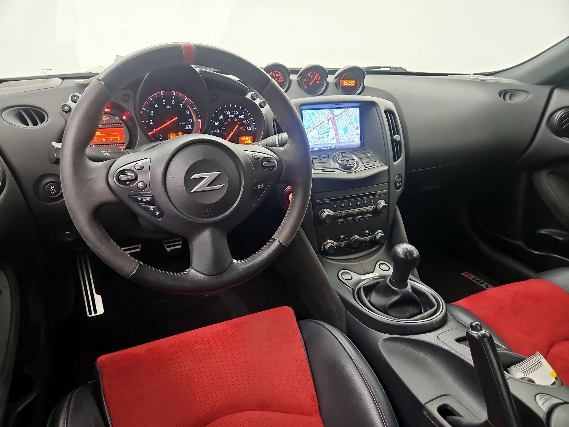 Thumbnail: 2020 Nissan Z - 9