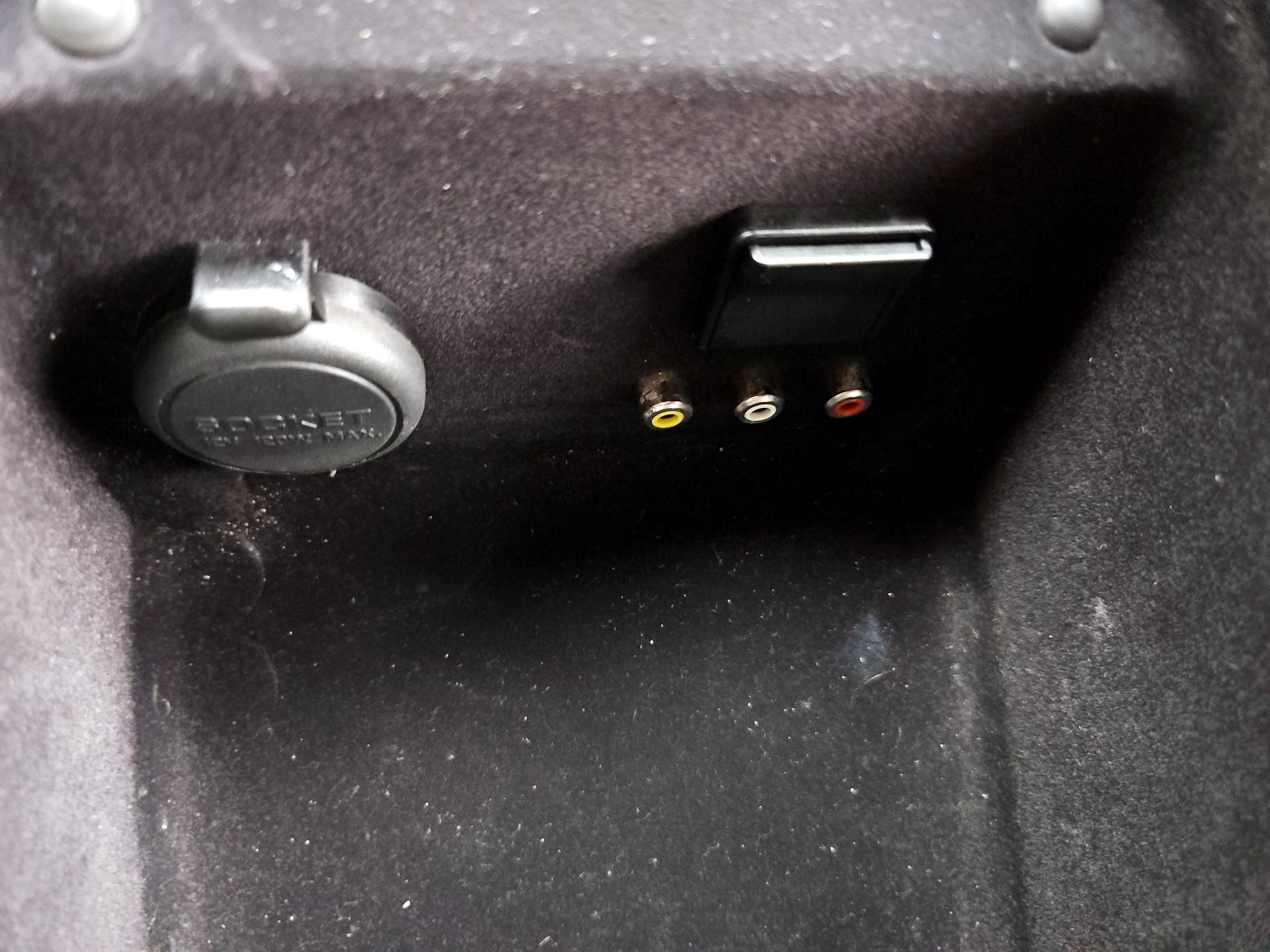 Thumbnail: 2020 Nissan Z - 19