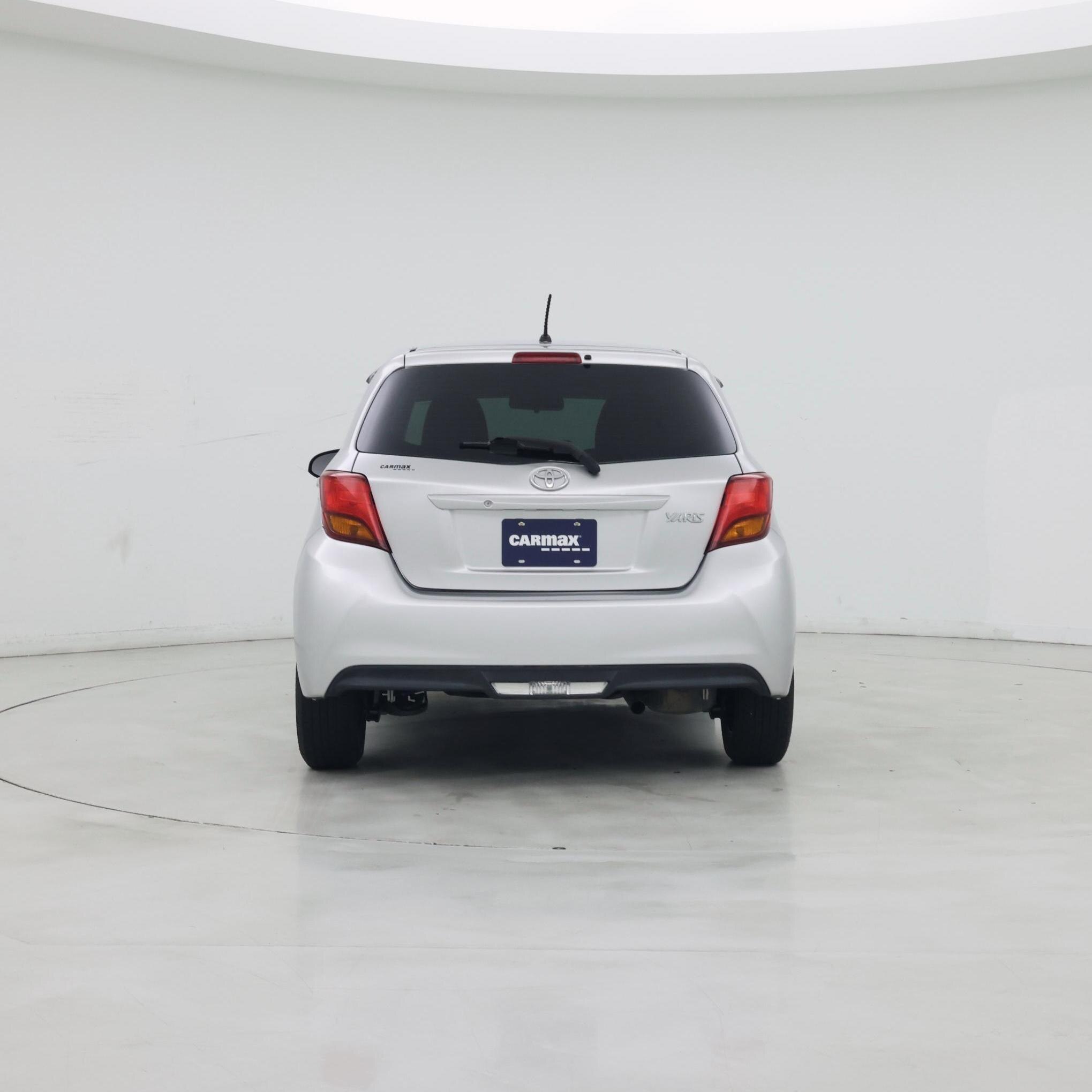 Thumbnail: 2015 Toyota Yaris - 6