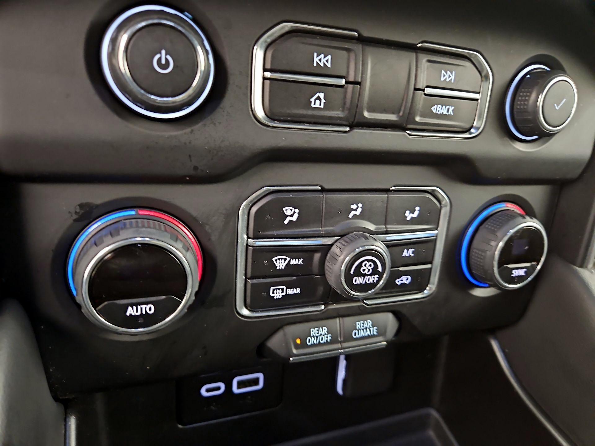 Thumbnail: 2023 Chevrolet Tahoe - 15