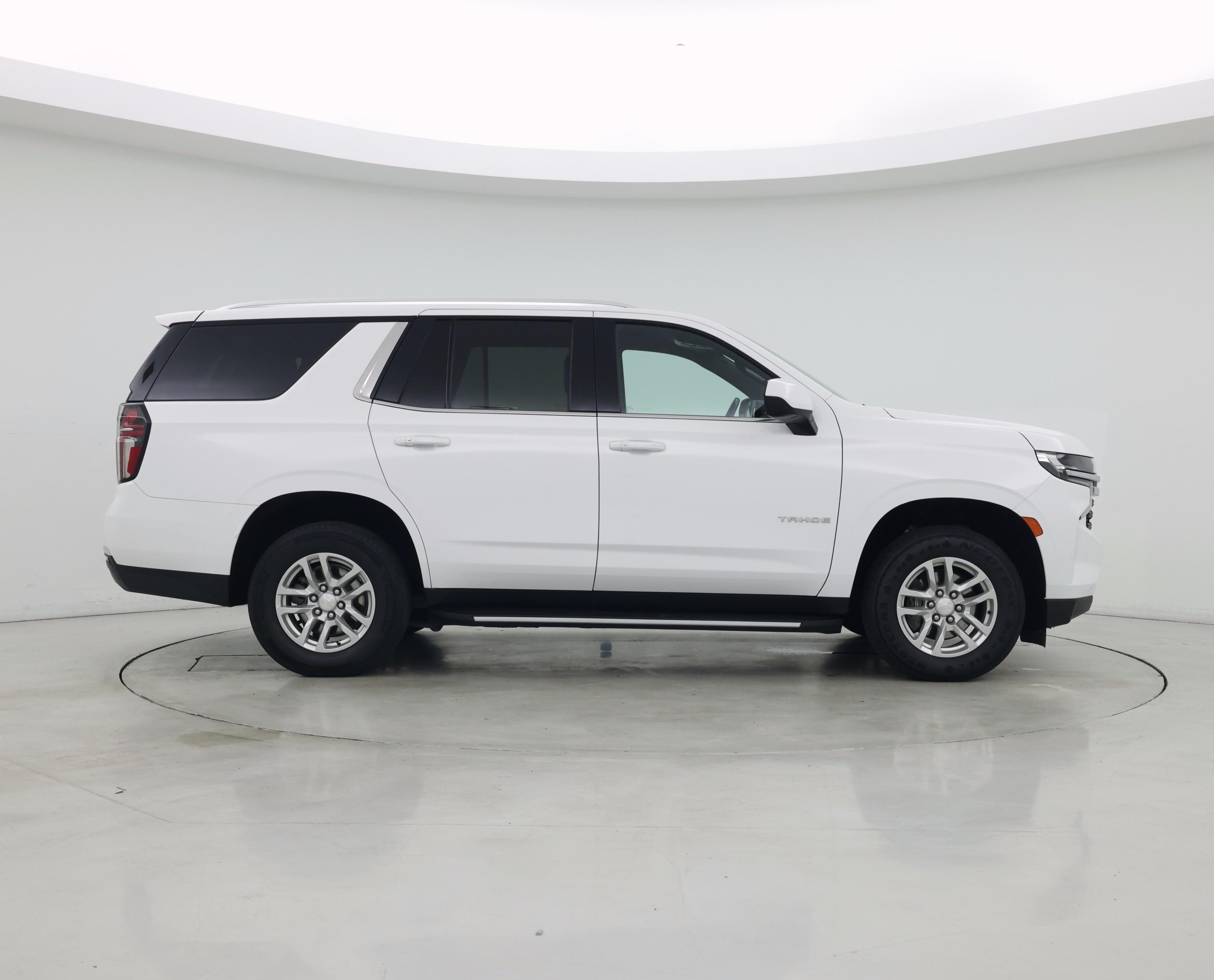 Thumbnail: 2023 Chevrolet Tahoe - 7