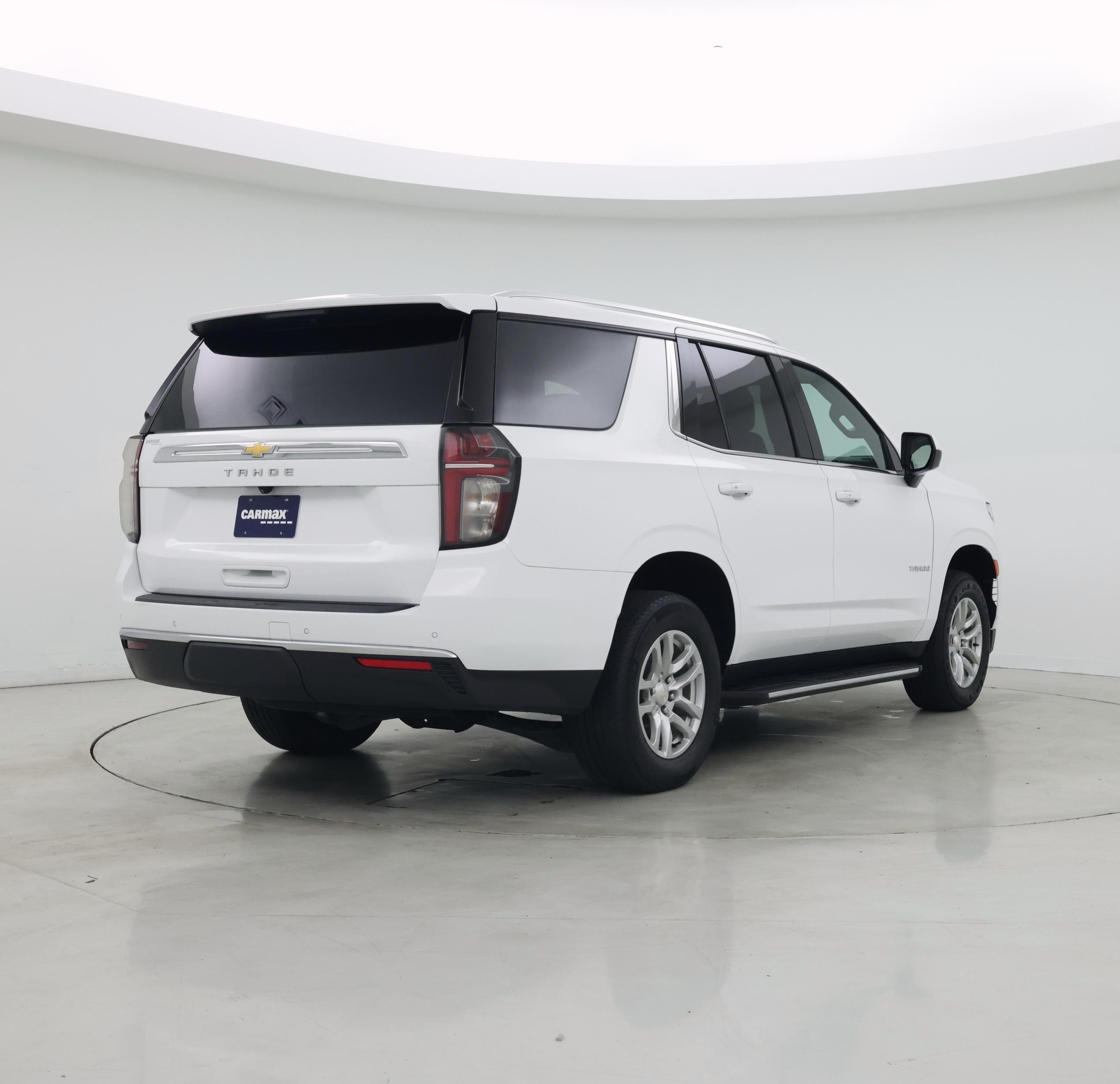 Thumbnail: 2023 Chevrolet Tahoe - 8