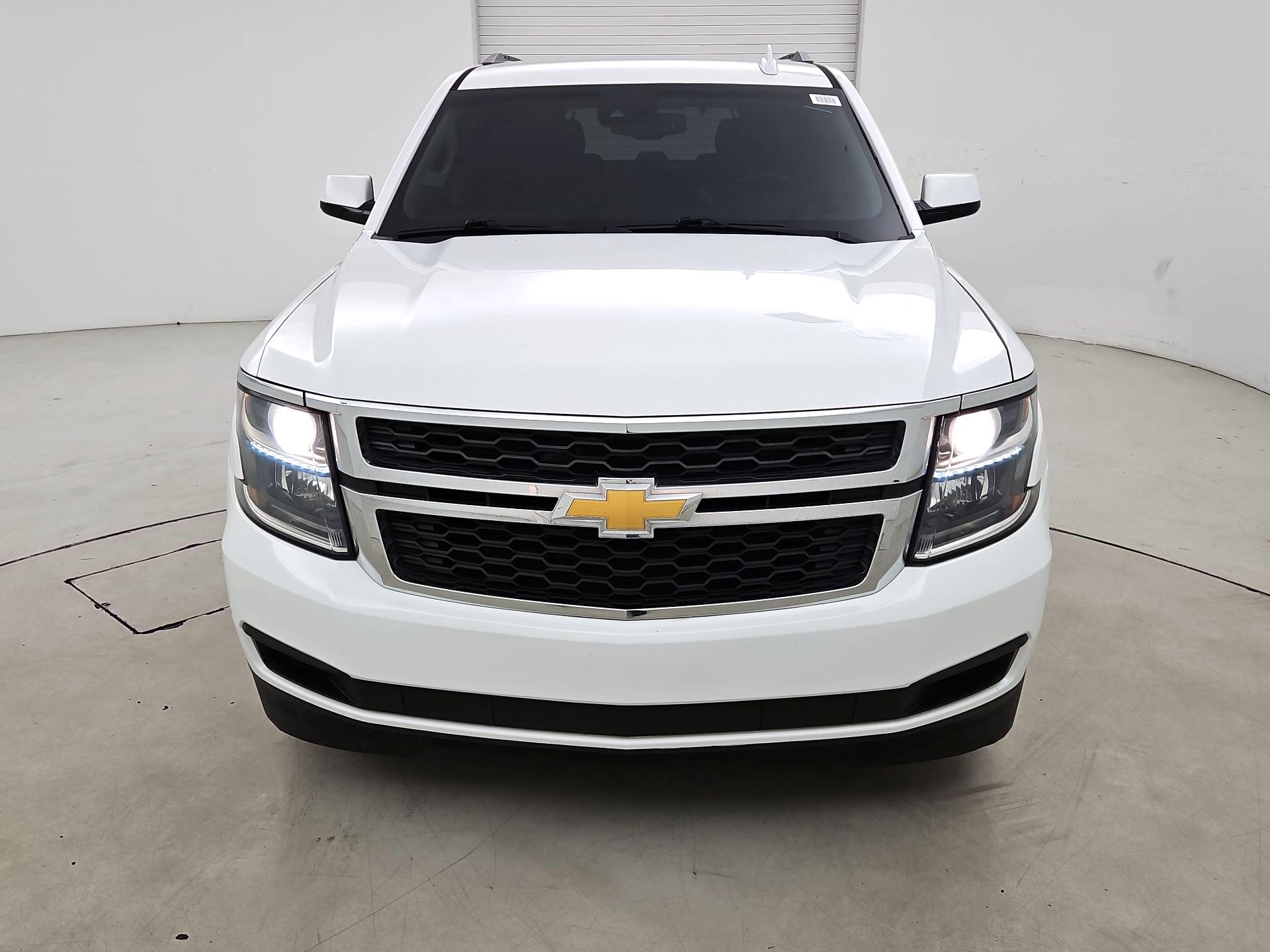 Thumbnail: 2019 Chevrolet Tahoe - 2