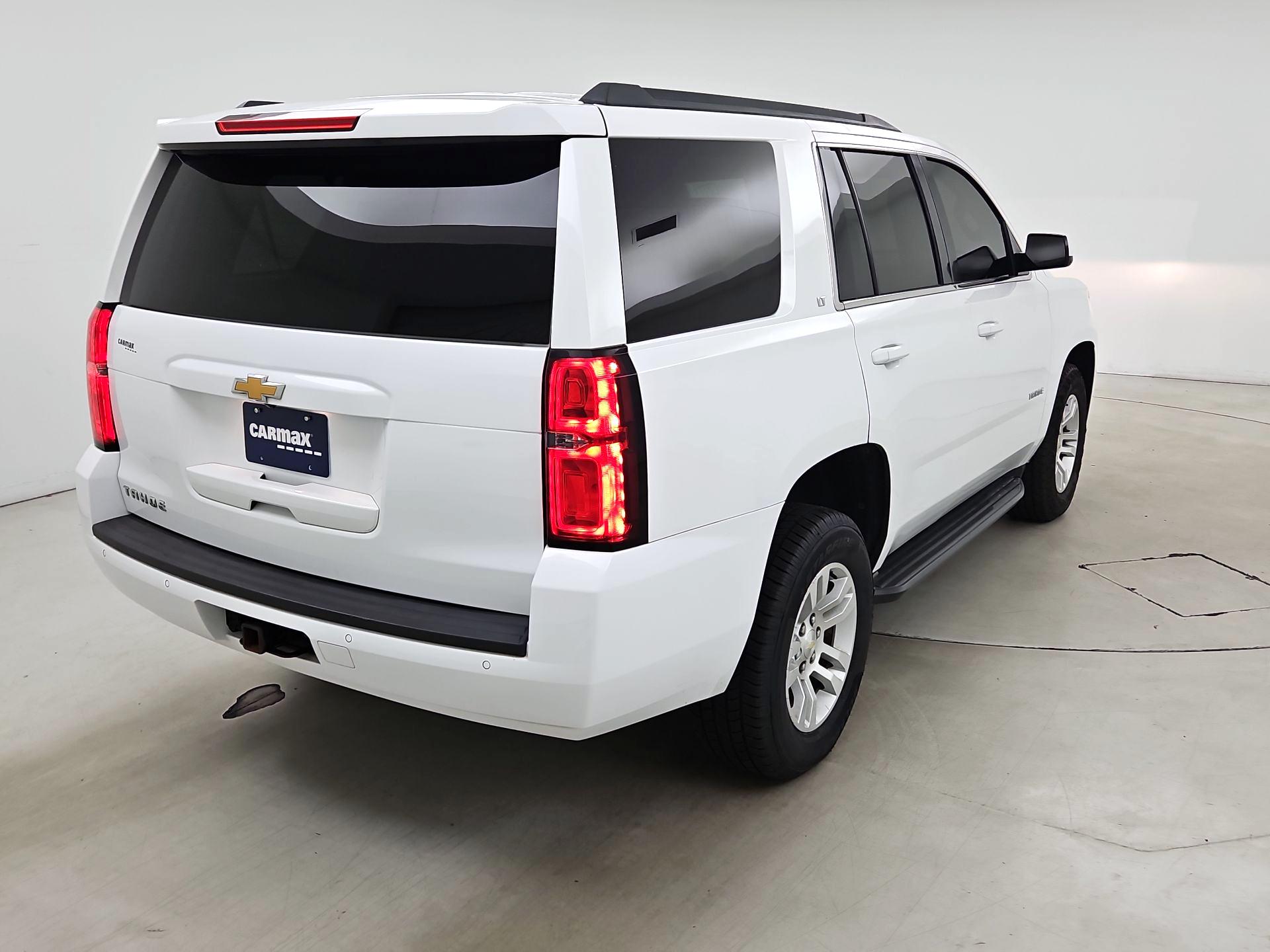Thumbnail: 2019 Chevrolet Tahoe - 5
