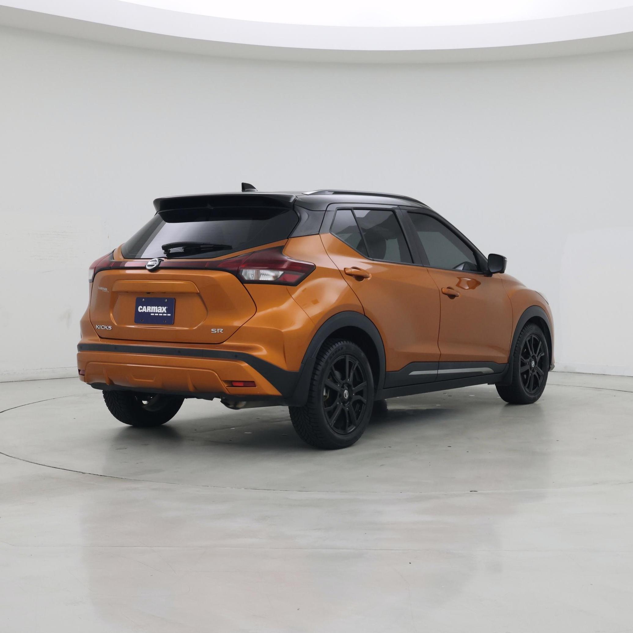 Thumbnail: 2021 Nissan Kicks - 8