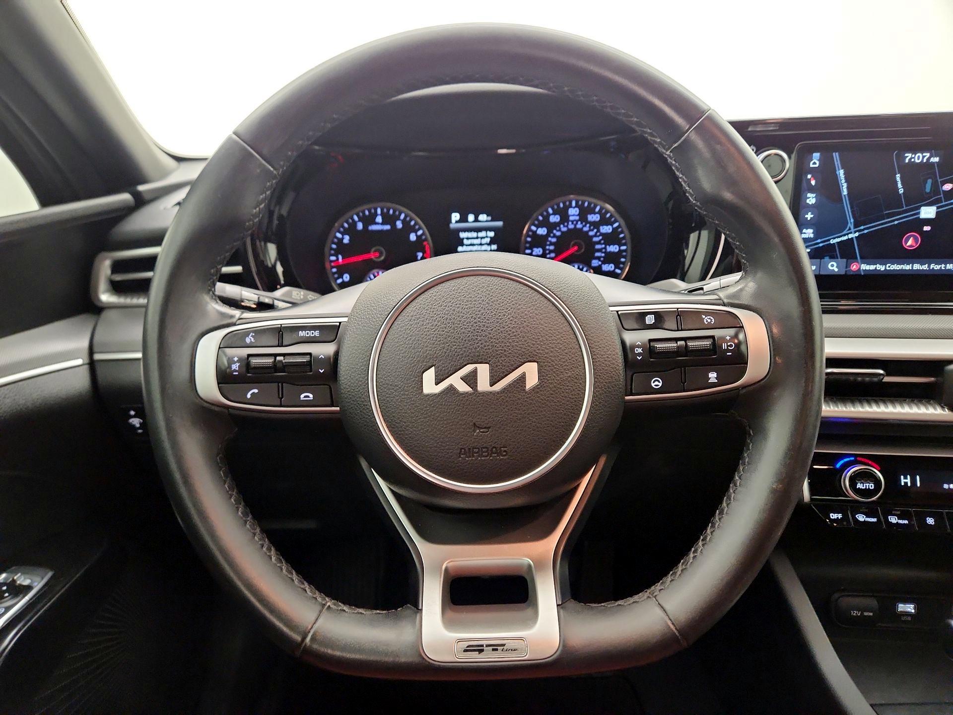 Thumbnail: 2023 Kia K5 - 10