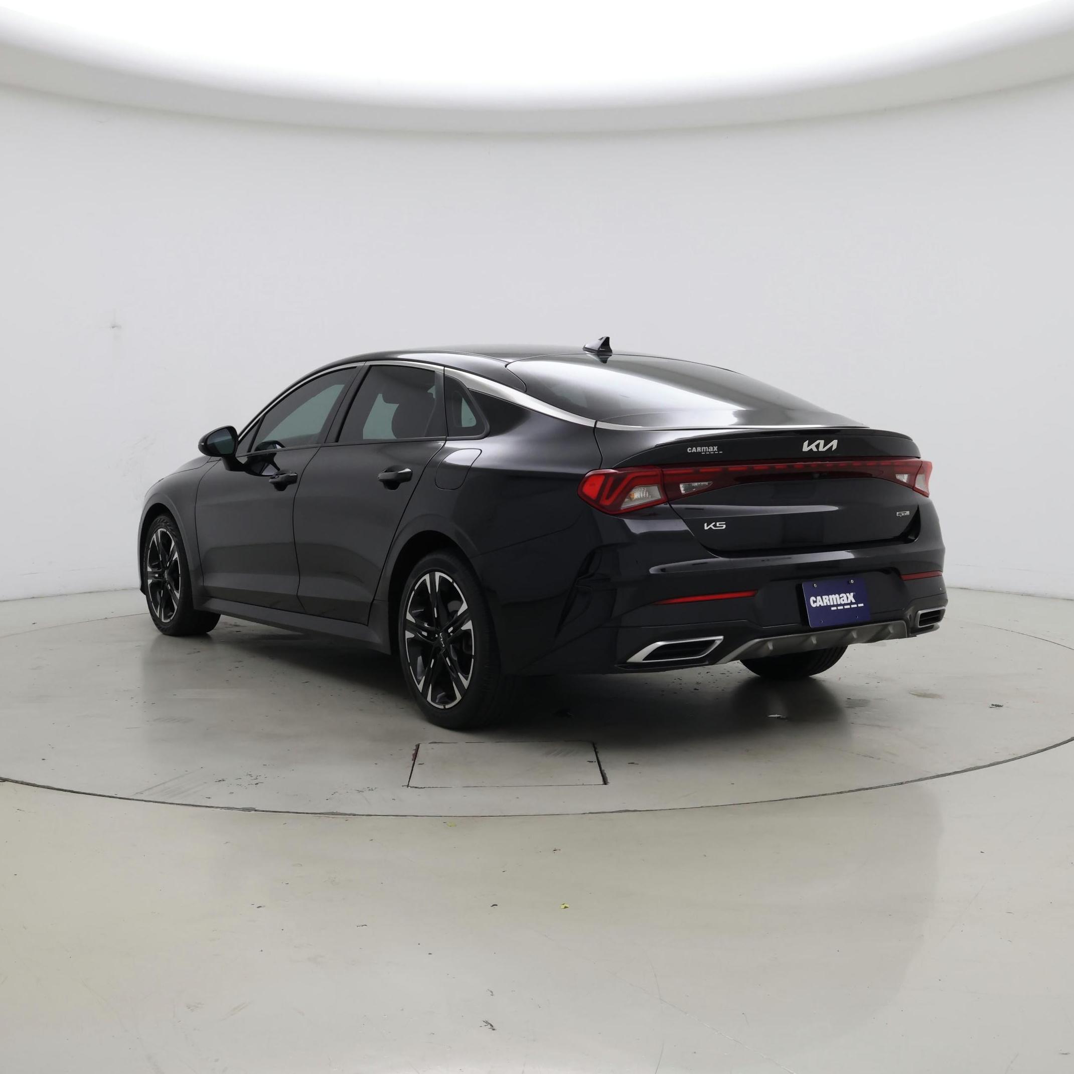 Thumbnail: 2023 Kia K5 - 2