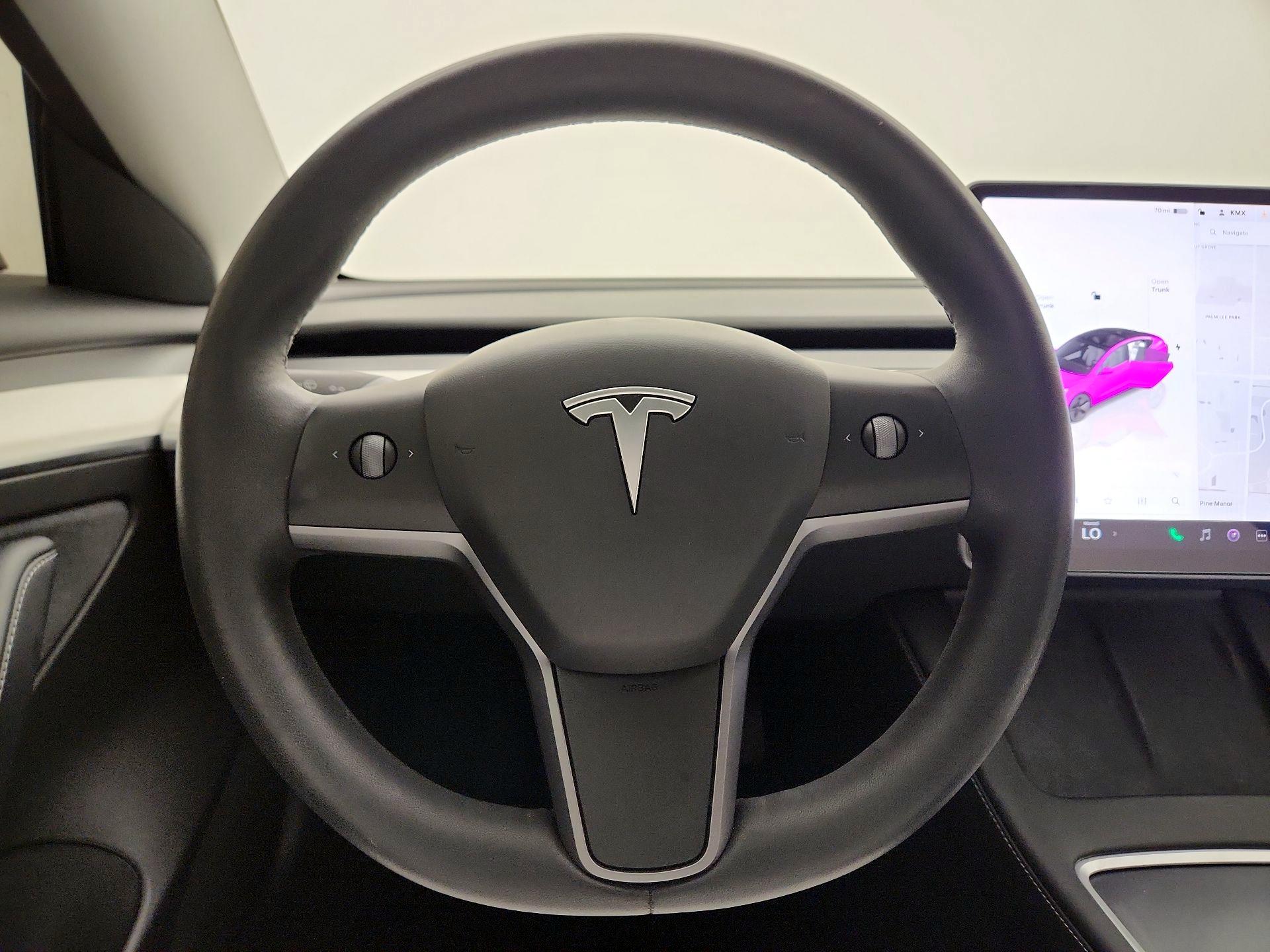 Thumbnail: 2023 Tesla Model 3 - 10