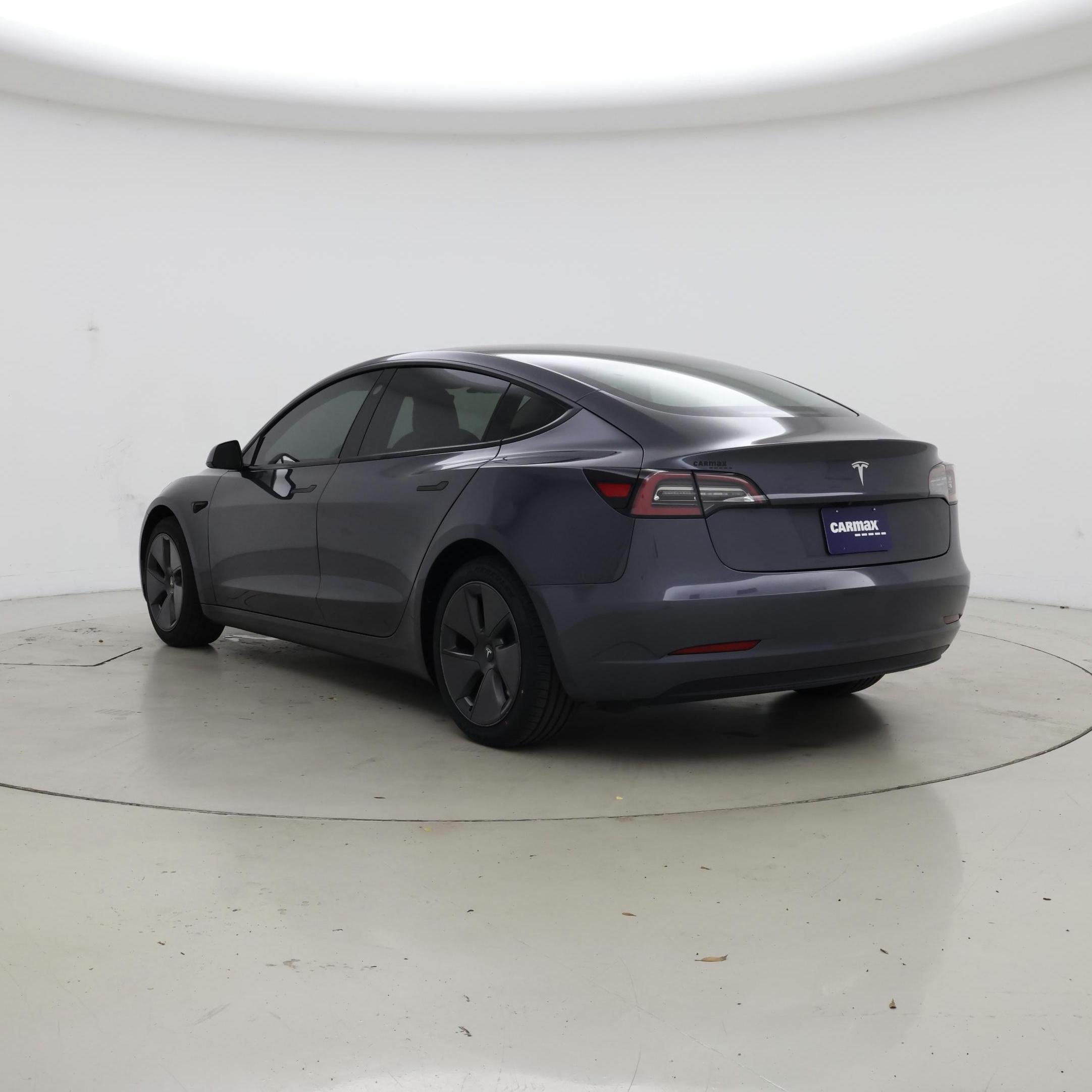 Thumbnail: 2023 Tesla Model 3 - 2