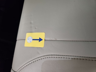 Seats Rear row Cosmetic Imperfection