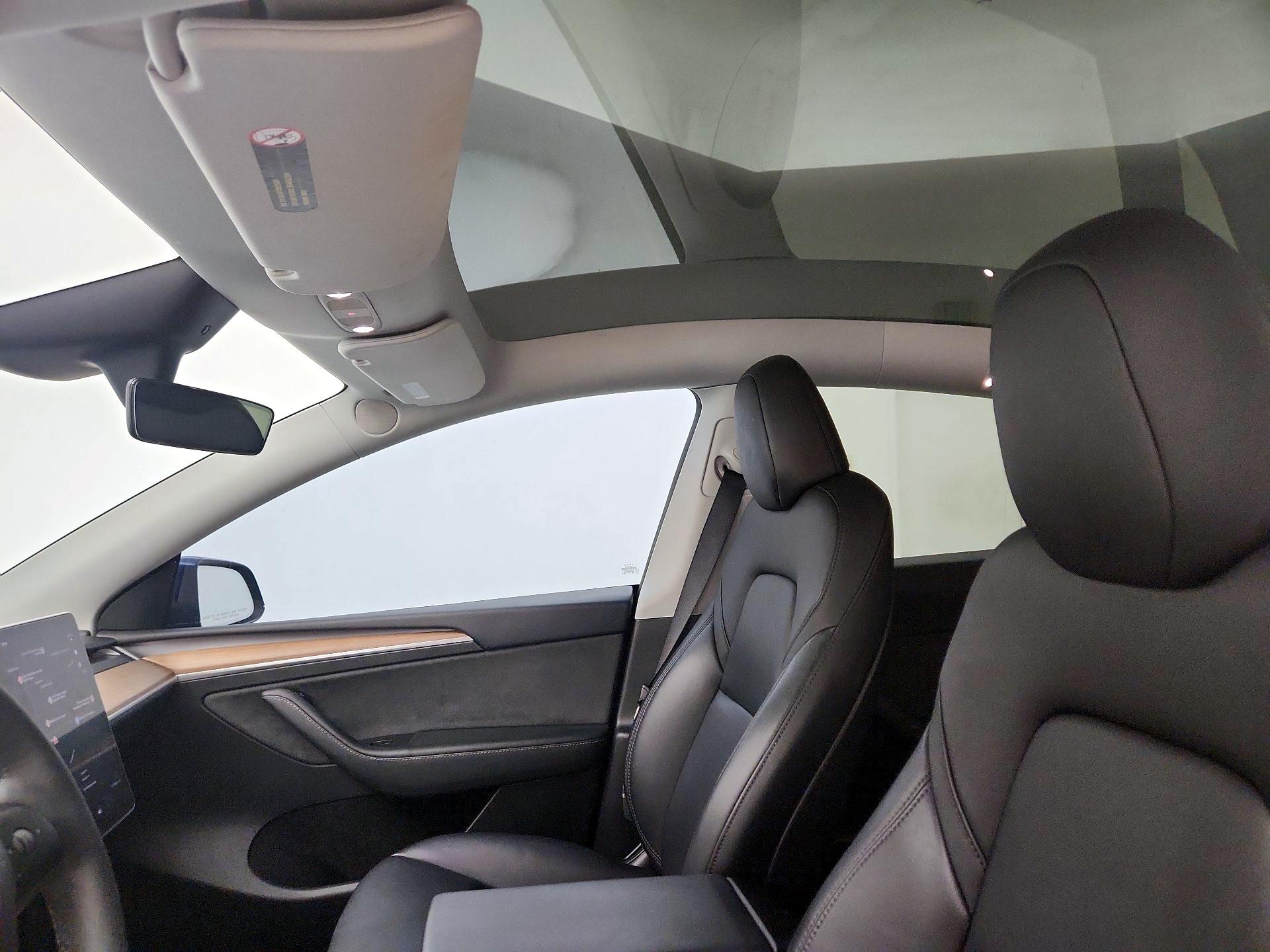 Thumbnail: 2024 Tesla Model Y - 18