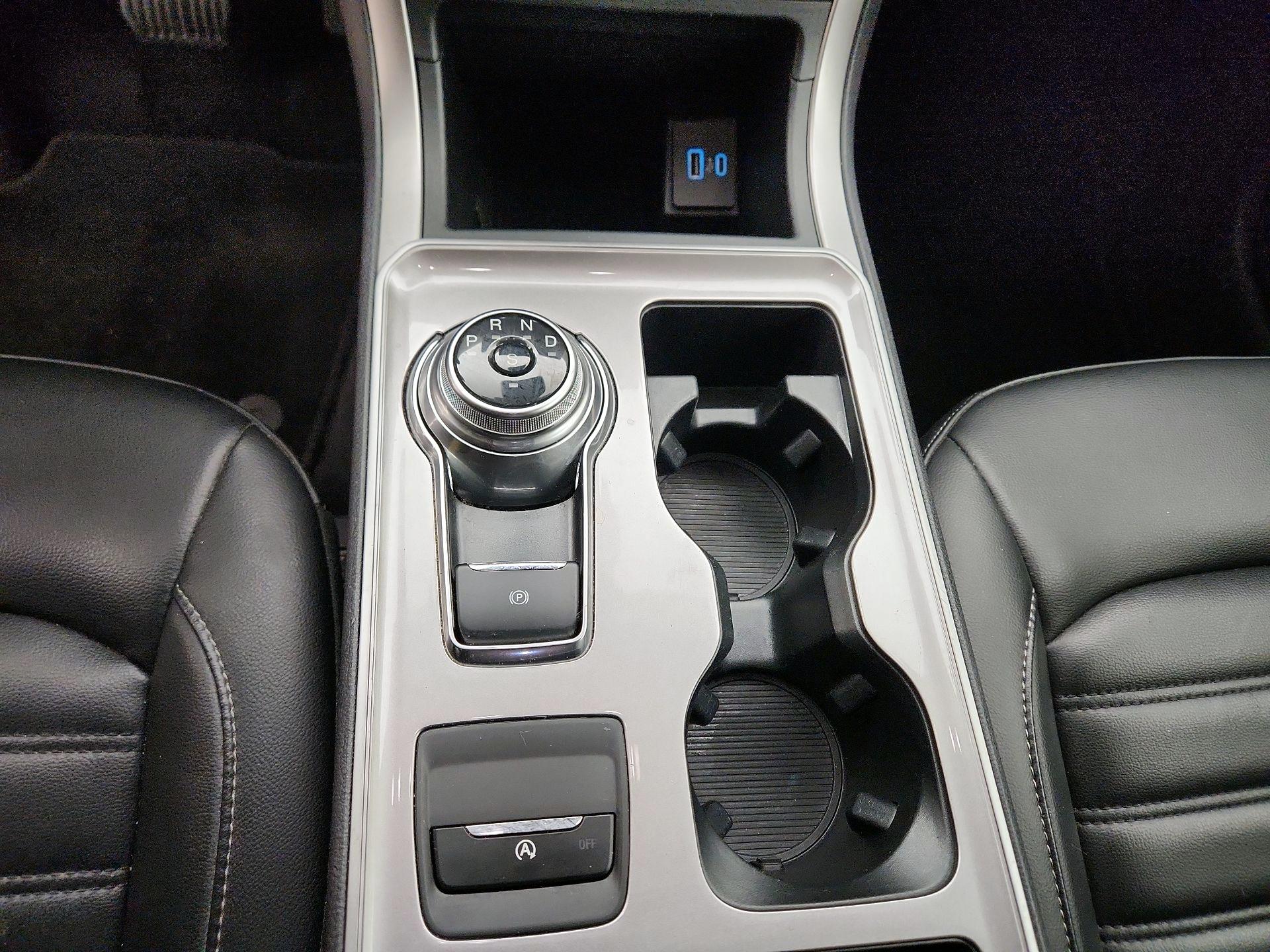 Thumbnail: 2024 Ford Edge - 17