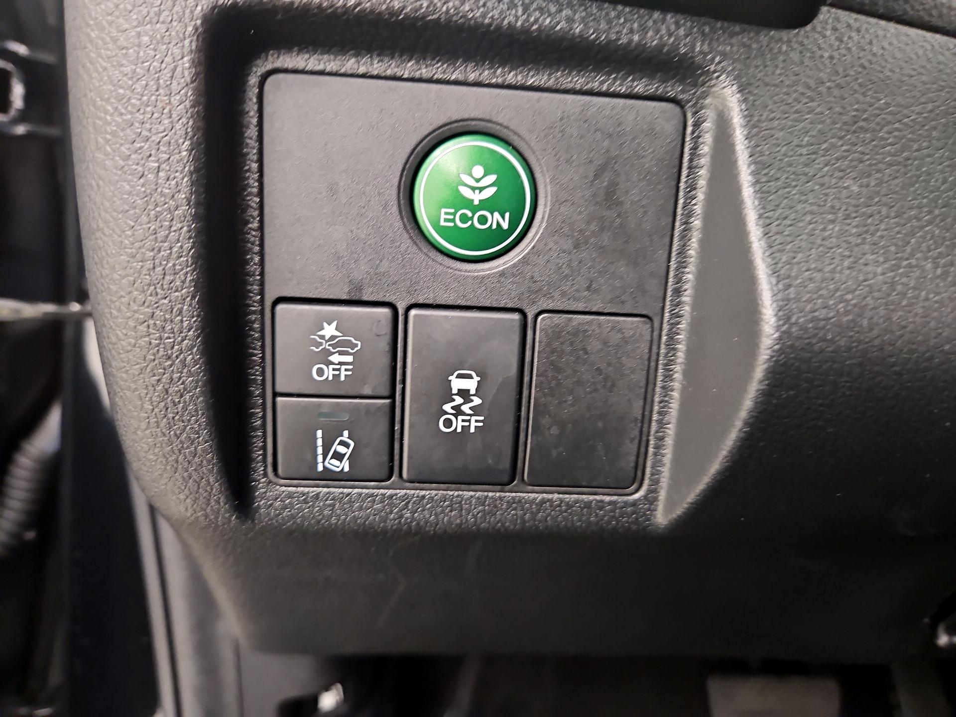 Thumbnail: 2019 Honda HR-V - 13