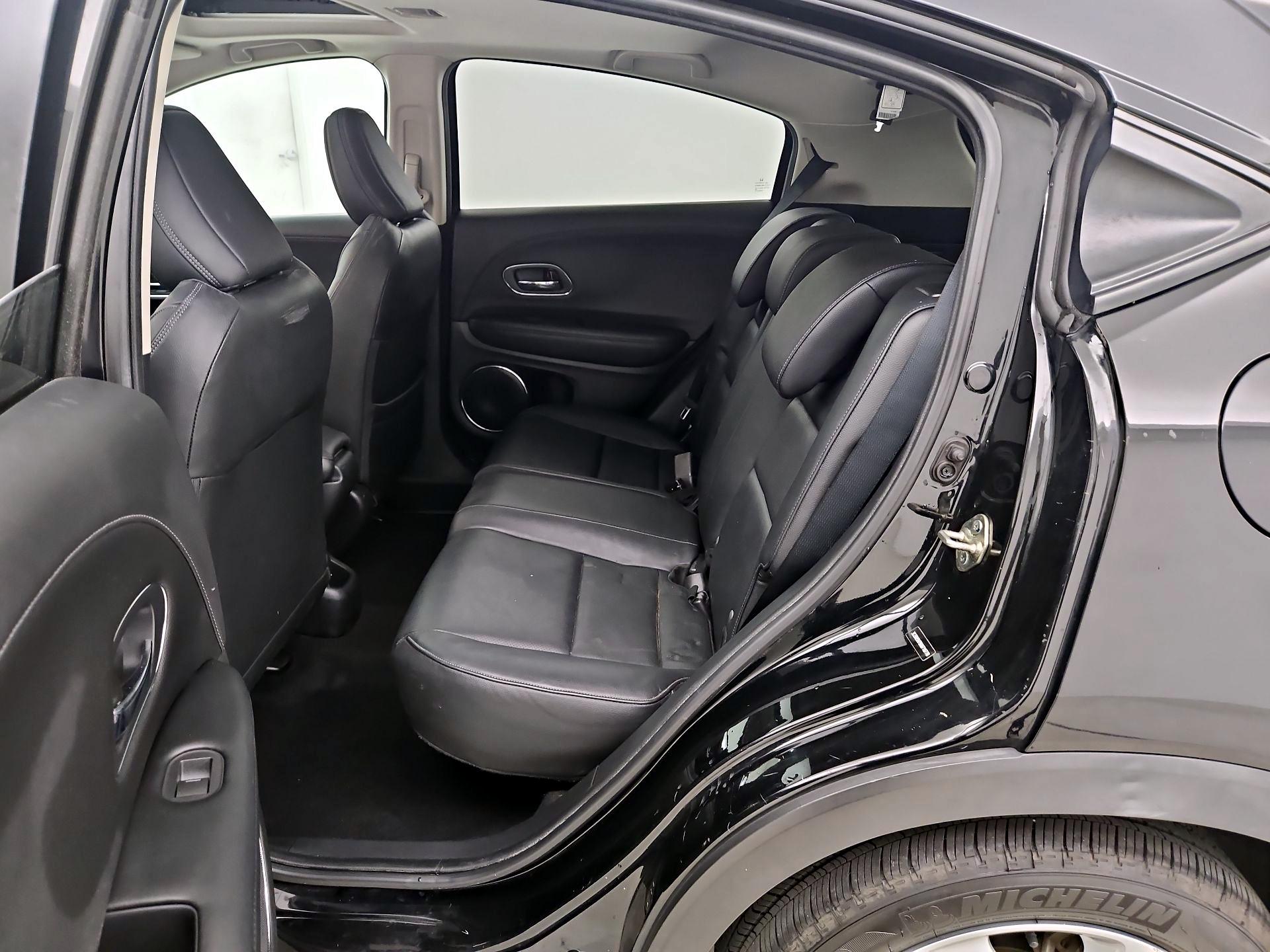 Thumbnail: 2019 Honda HR-V - 20