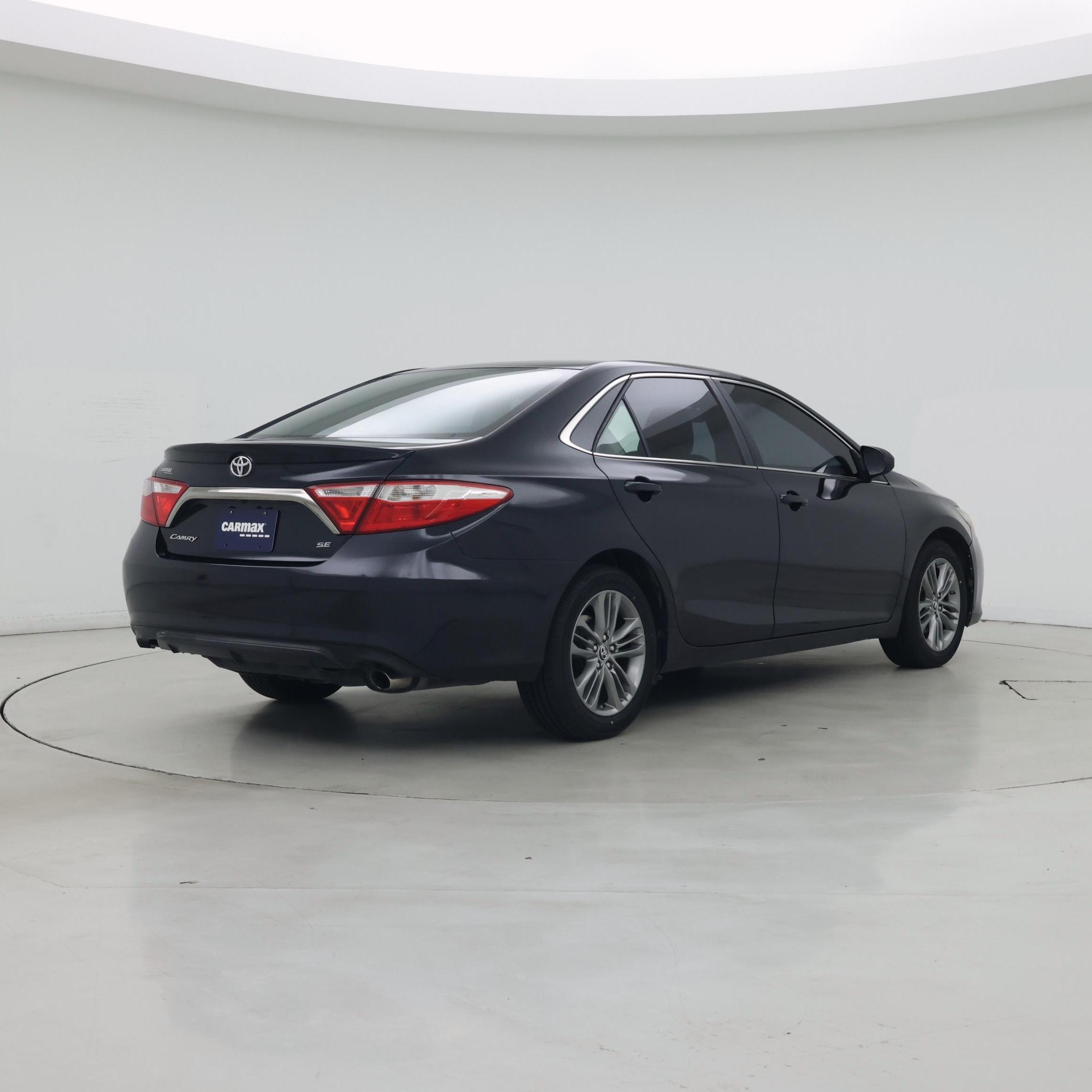 Thumbnail: 2015 Toyota Camry - 8