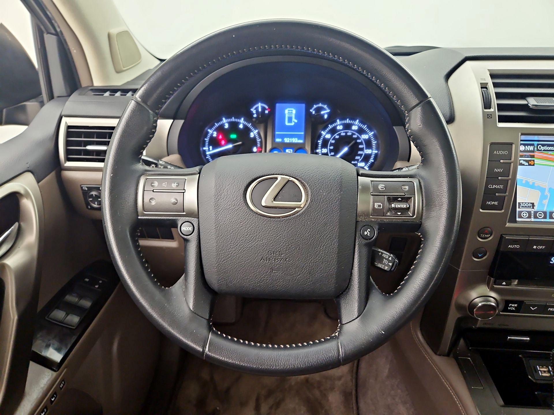 Thumbnail: 2018 Lexus GX - 10