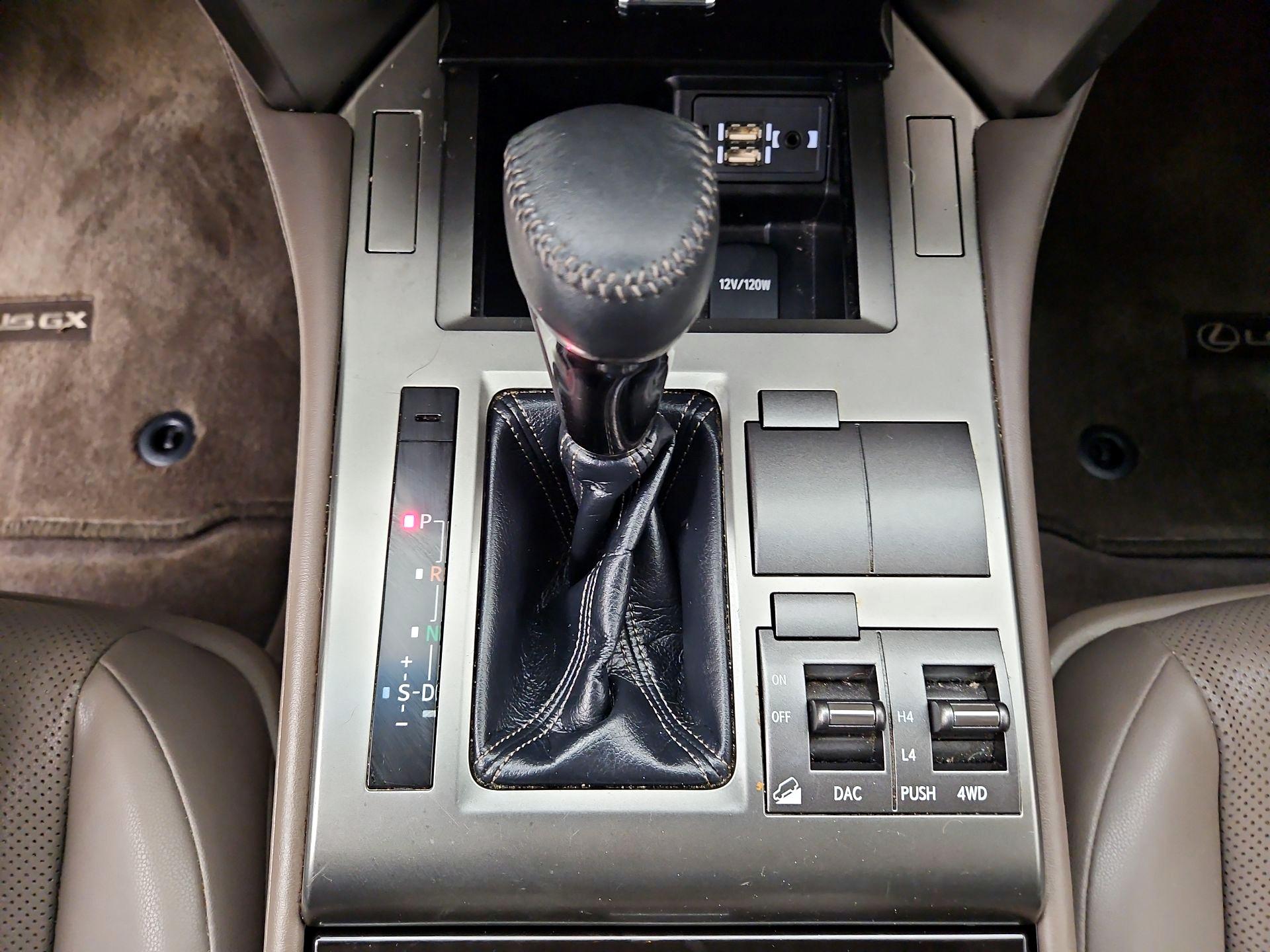 Thumbnail: 2018 Lexus GX - 18