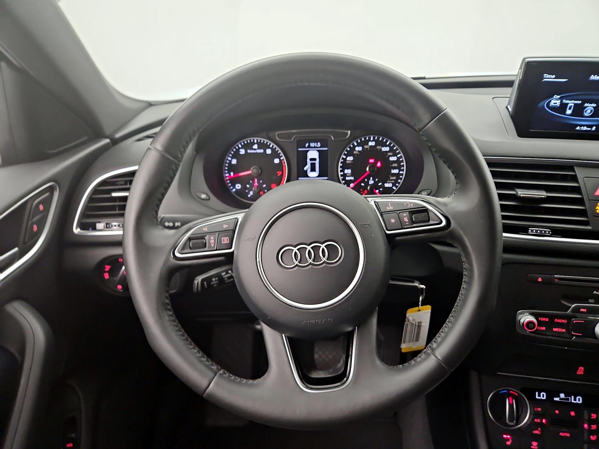 Thumbnail: 2018 Audi Q3 - 10