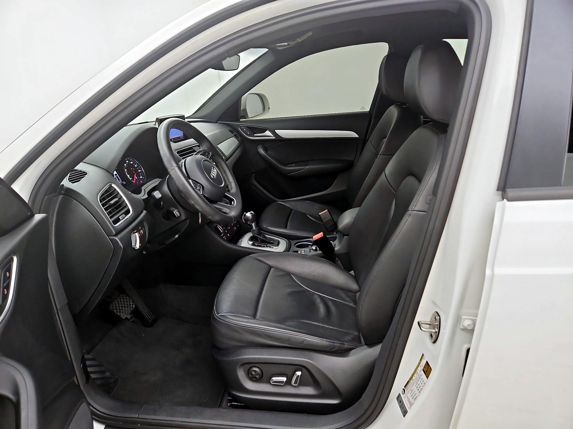 Thumbnail: 2018 Audi Q3 - 11