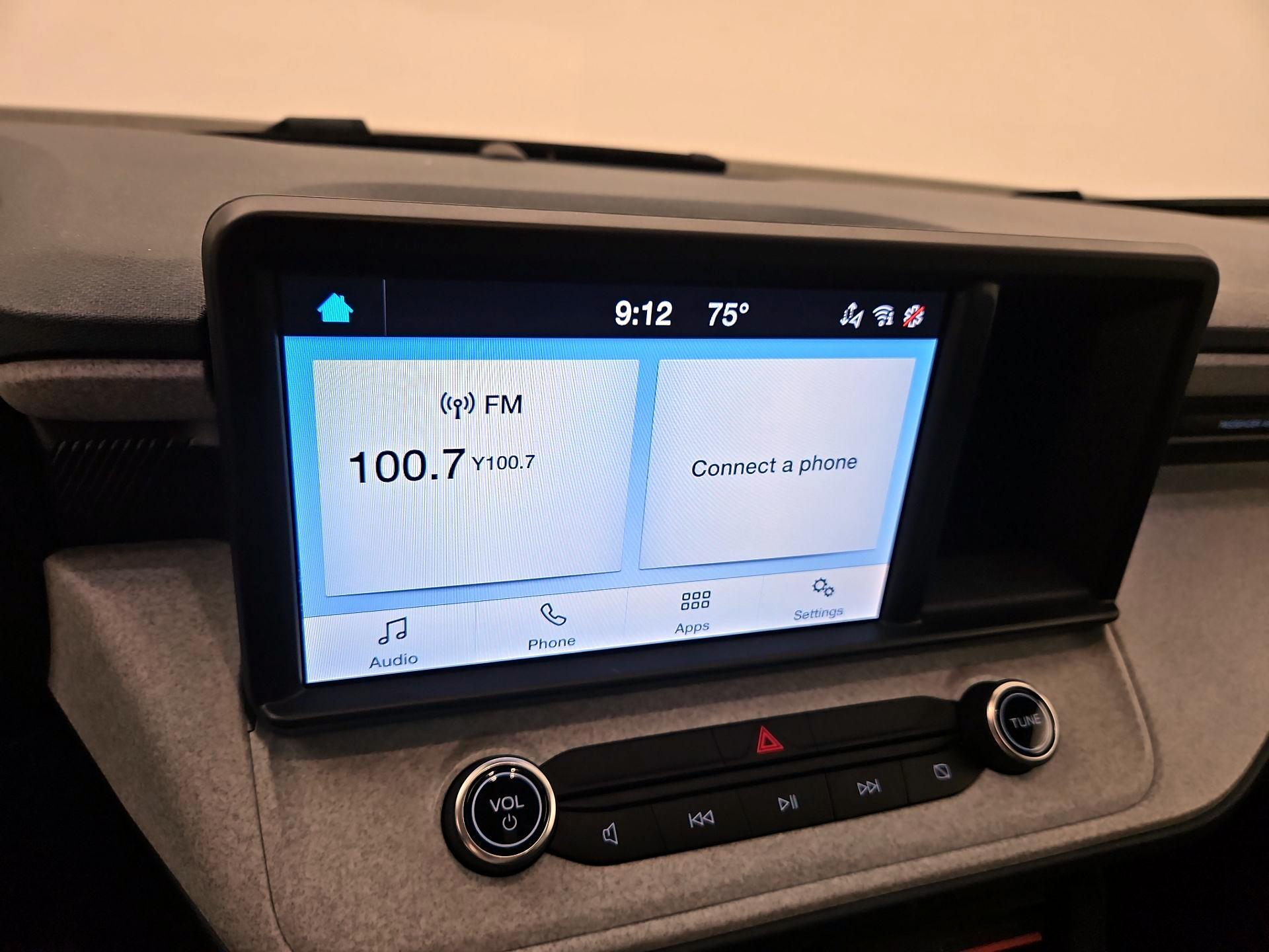 Thumbnail: 2022 Ford Maverick - 15